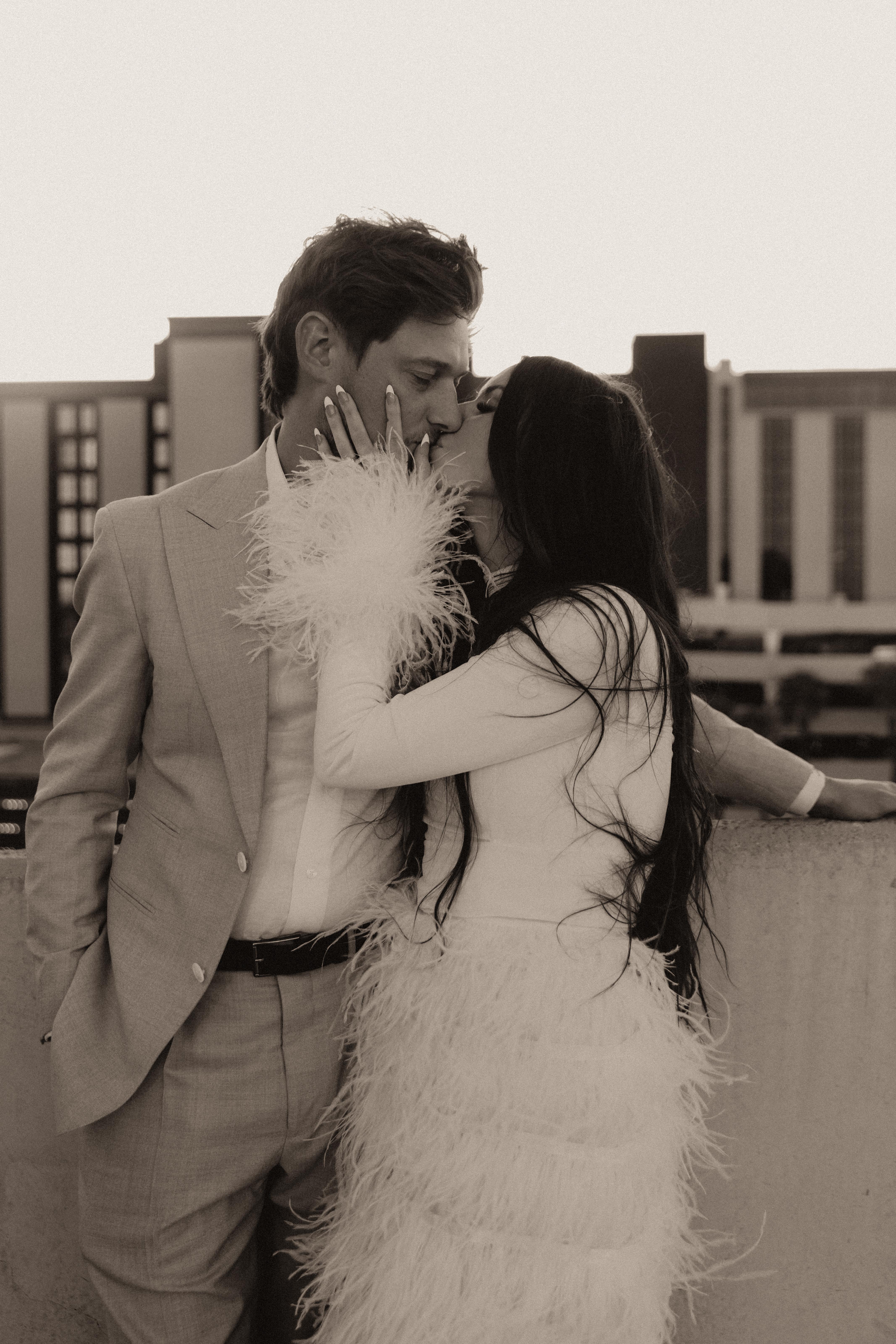 A Non-Traditional Wedding at Little White Wedding Chapel 25