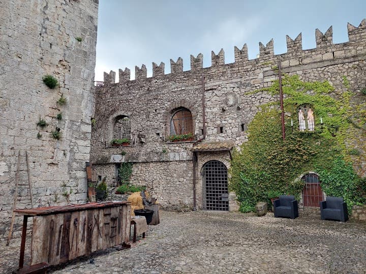 Castello Teofilatto portfolio 5