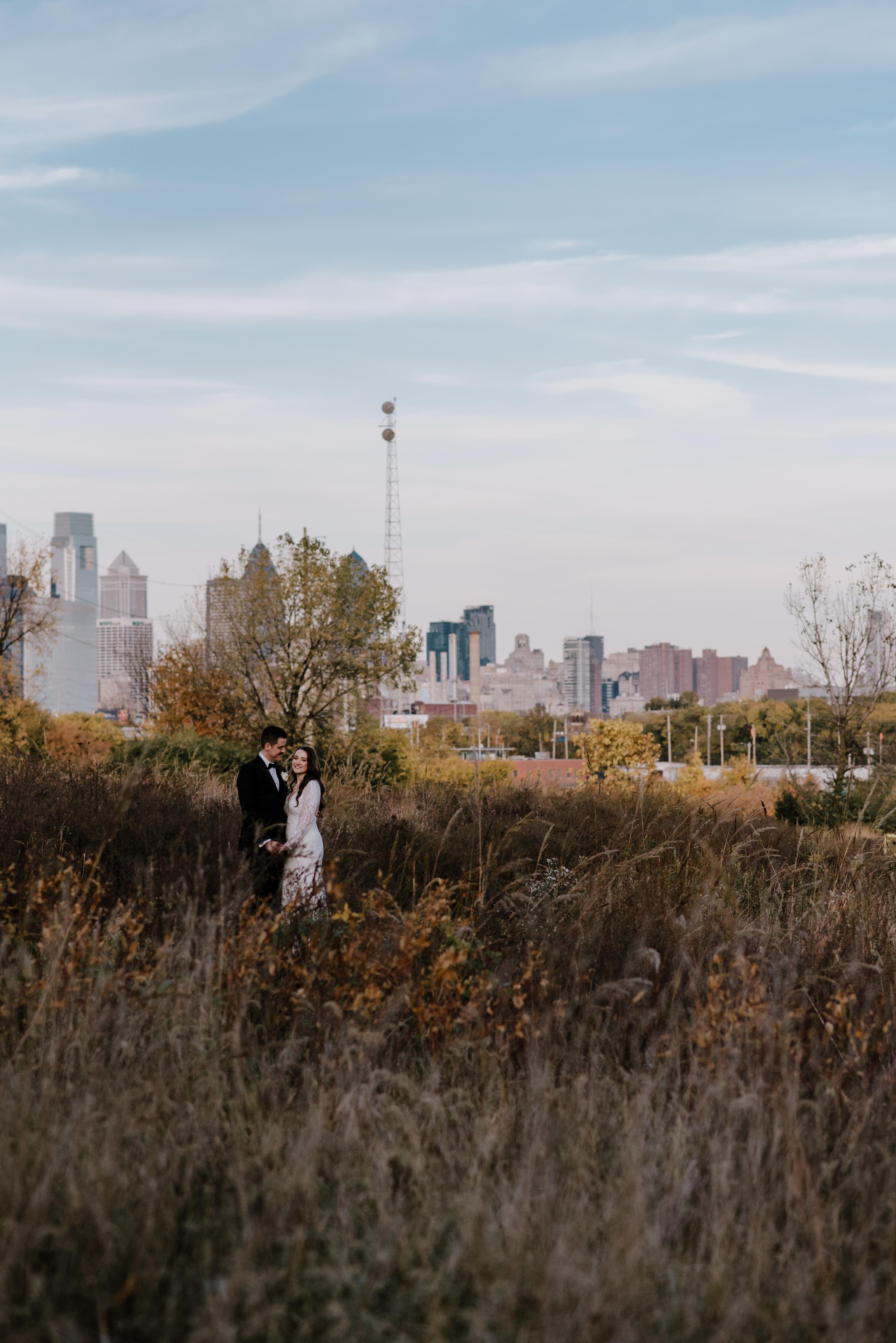 A Modern Fall Wedding at Bartram's Garden 15