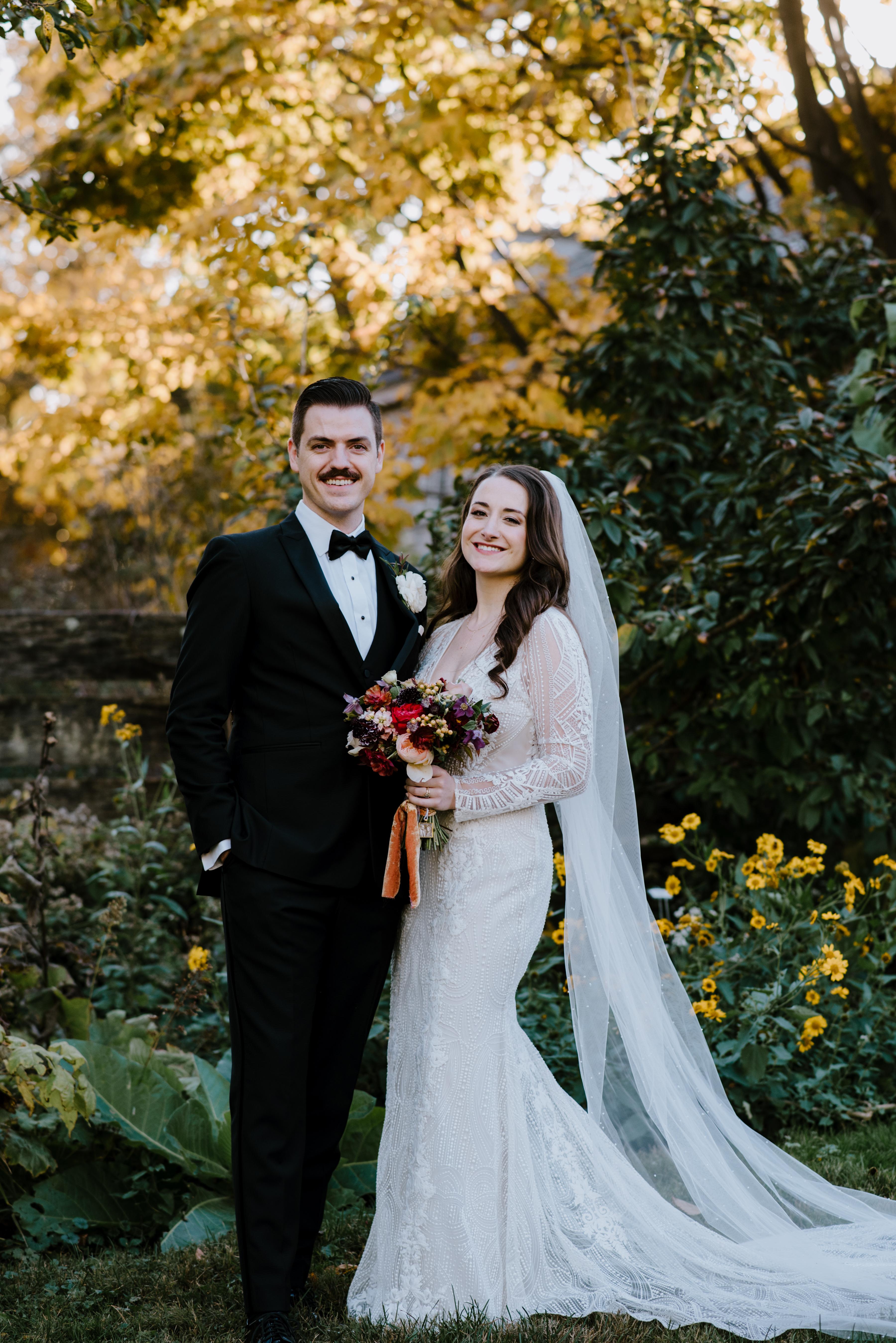 A Modern Fall Wedding at Bartram's Garden 20