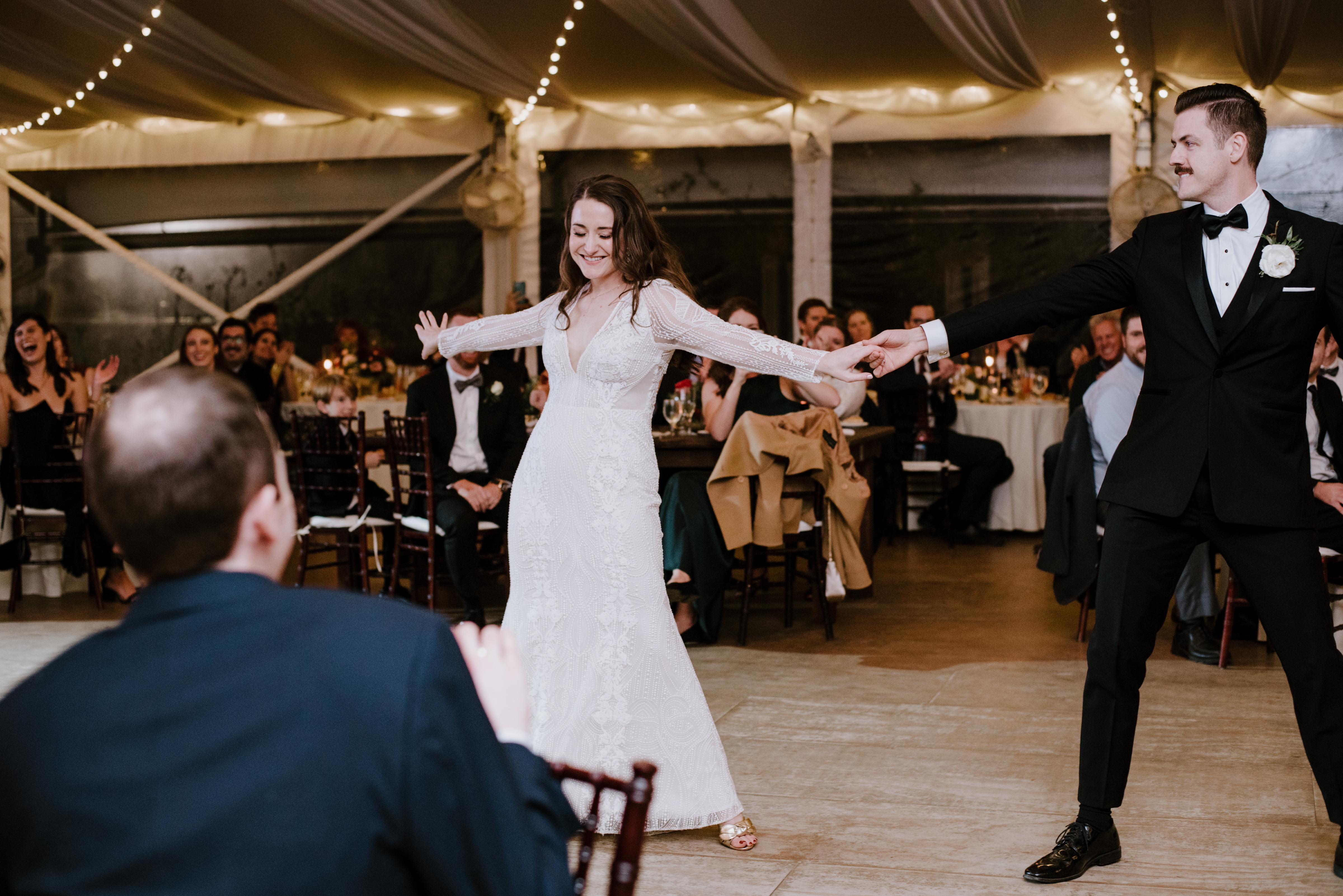 A Modern Fall Wedding at Bartram's Garden 32
