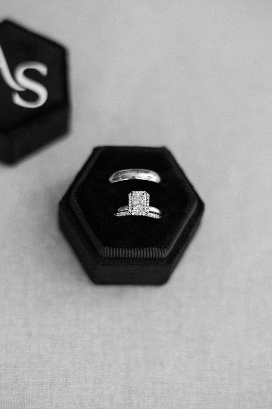 A Modern Fall Wedding at Spanish Trail Country Club 4