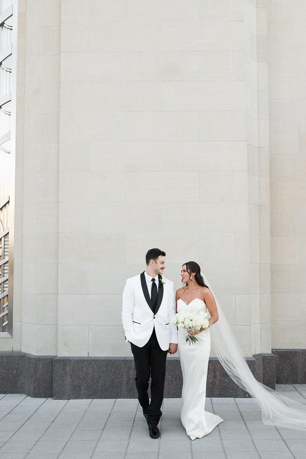 A Modern Fall Wedding at Spanish Trail Country Club 29