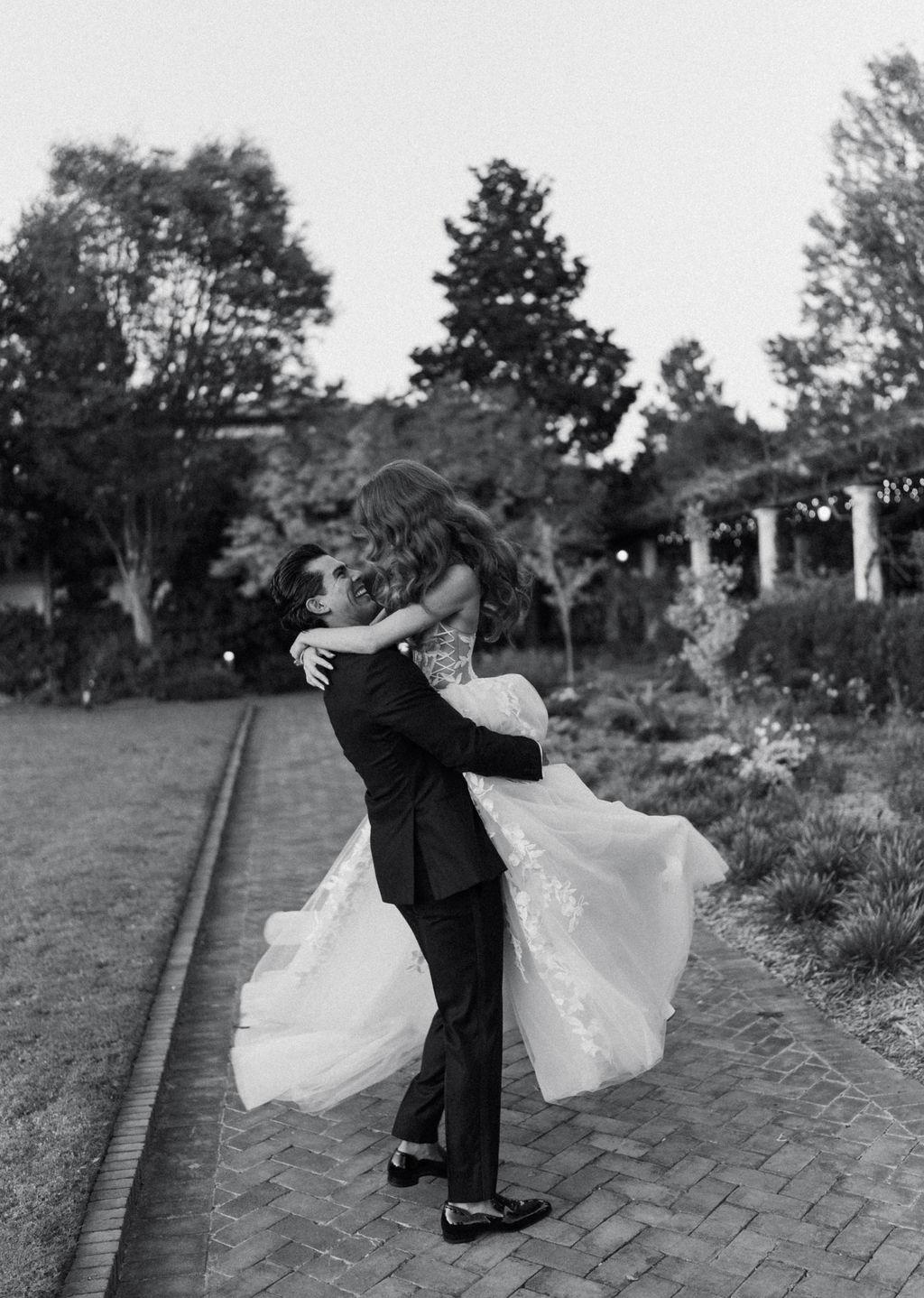 A Whimsical Fall Wedding at Daniel Stowe Botanical Garden 46