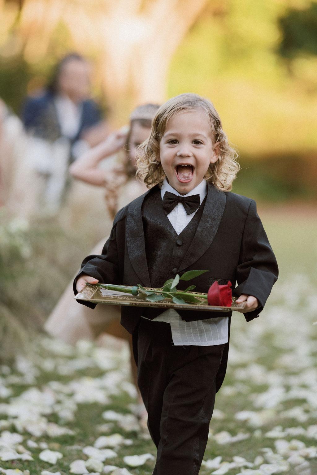 A Whimsical Fall Wedding at Daniel Stowe Botanical Garden 20