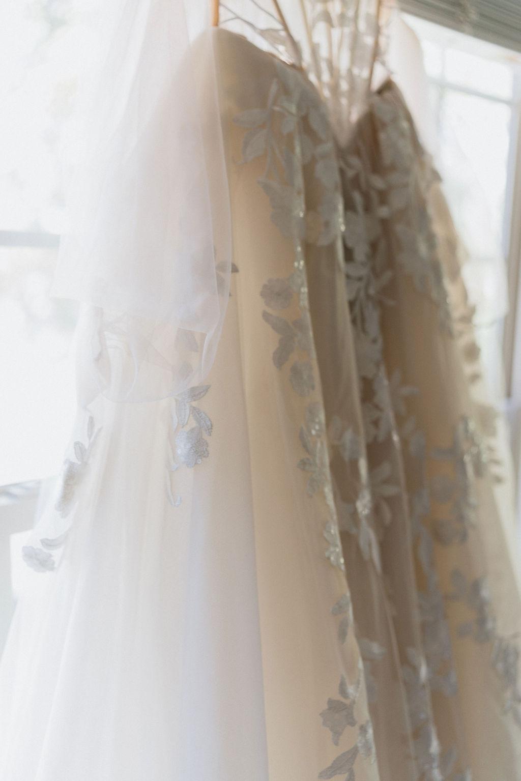 A Whimsical Fall Wedding at Daniel Stowe Botanical Garden 9