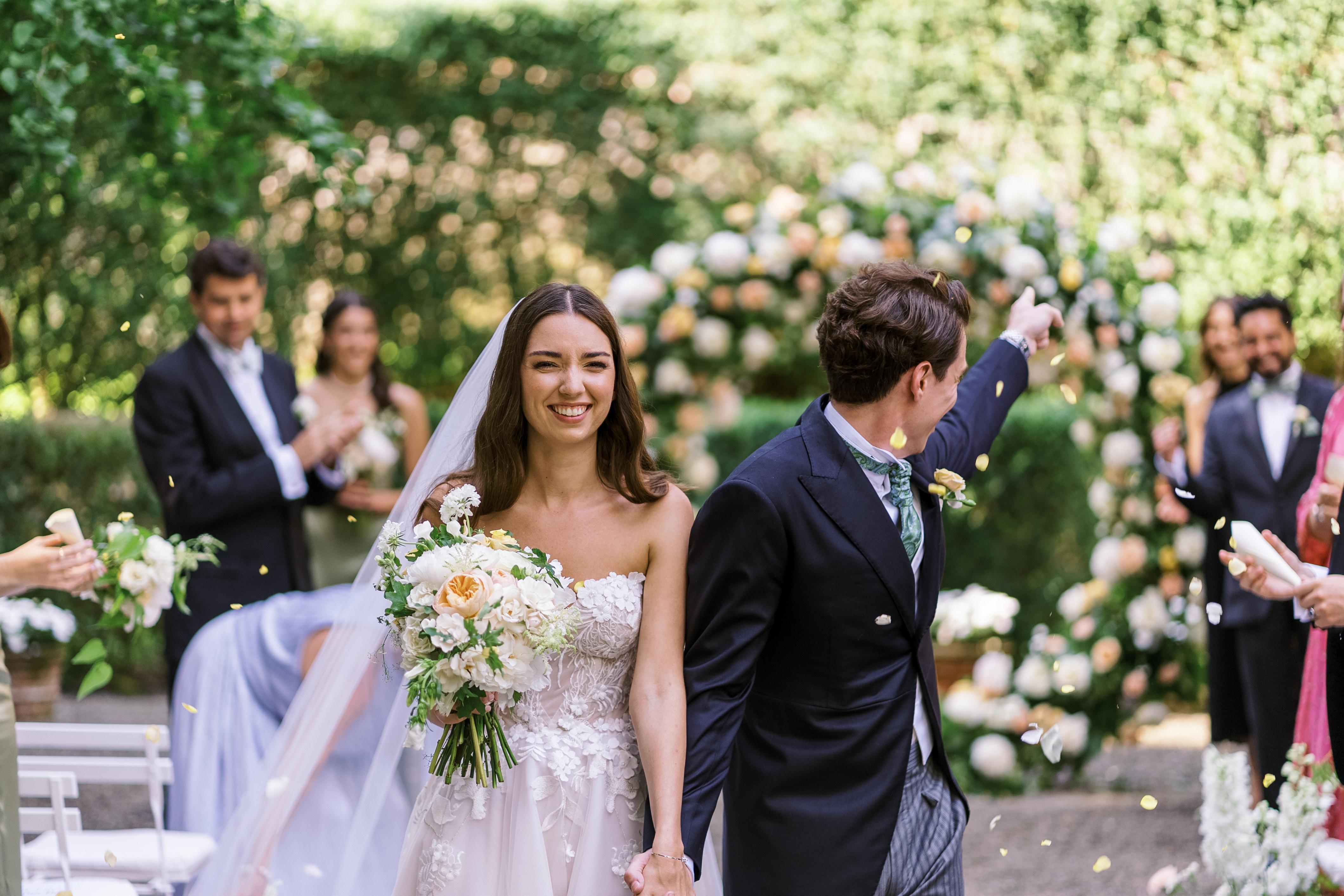 A Classic Summer Wedding at Villa Grabau 47