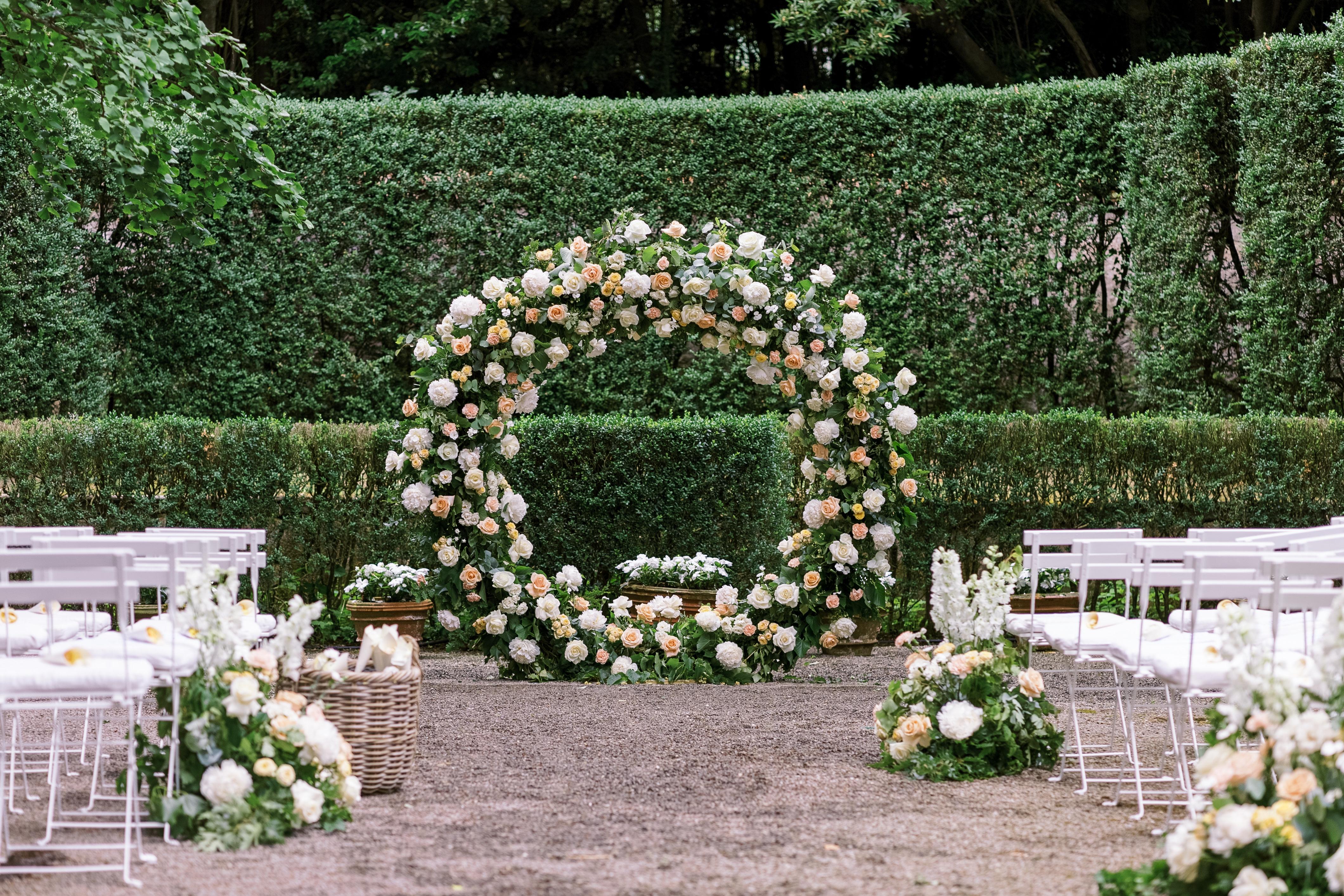 A Classic Summer Wedding at Villa Grabau 40