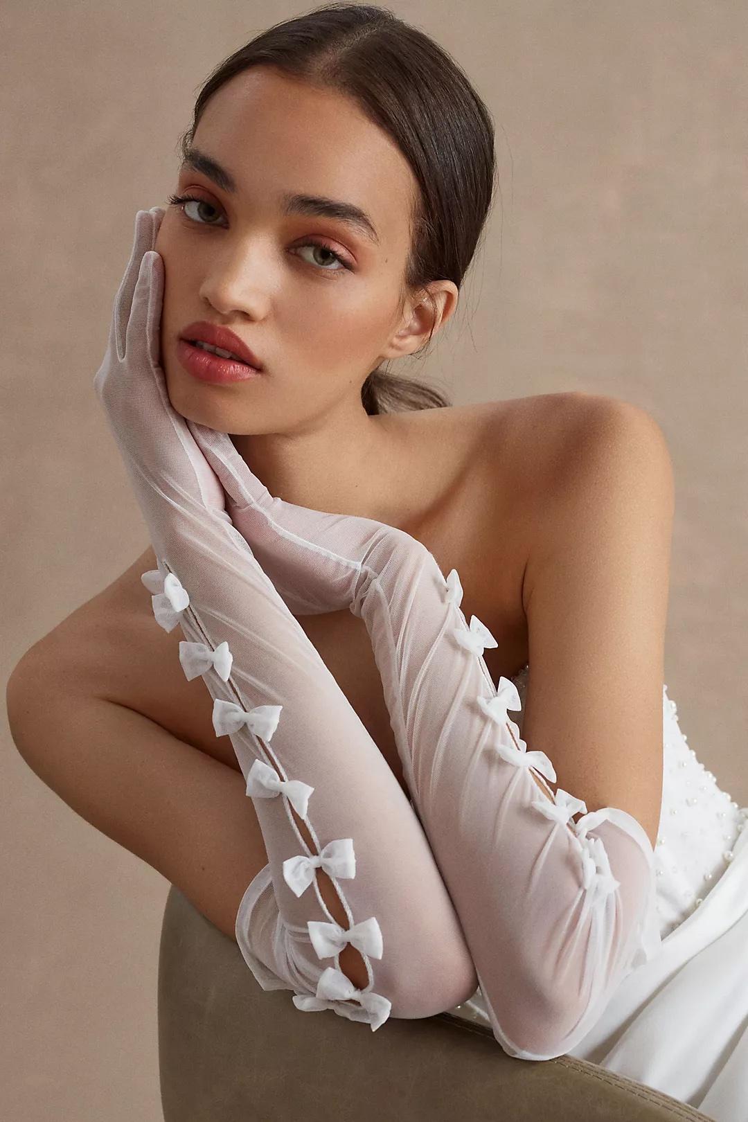 Jessica Tulle Opera Gloves