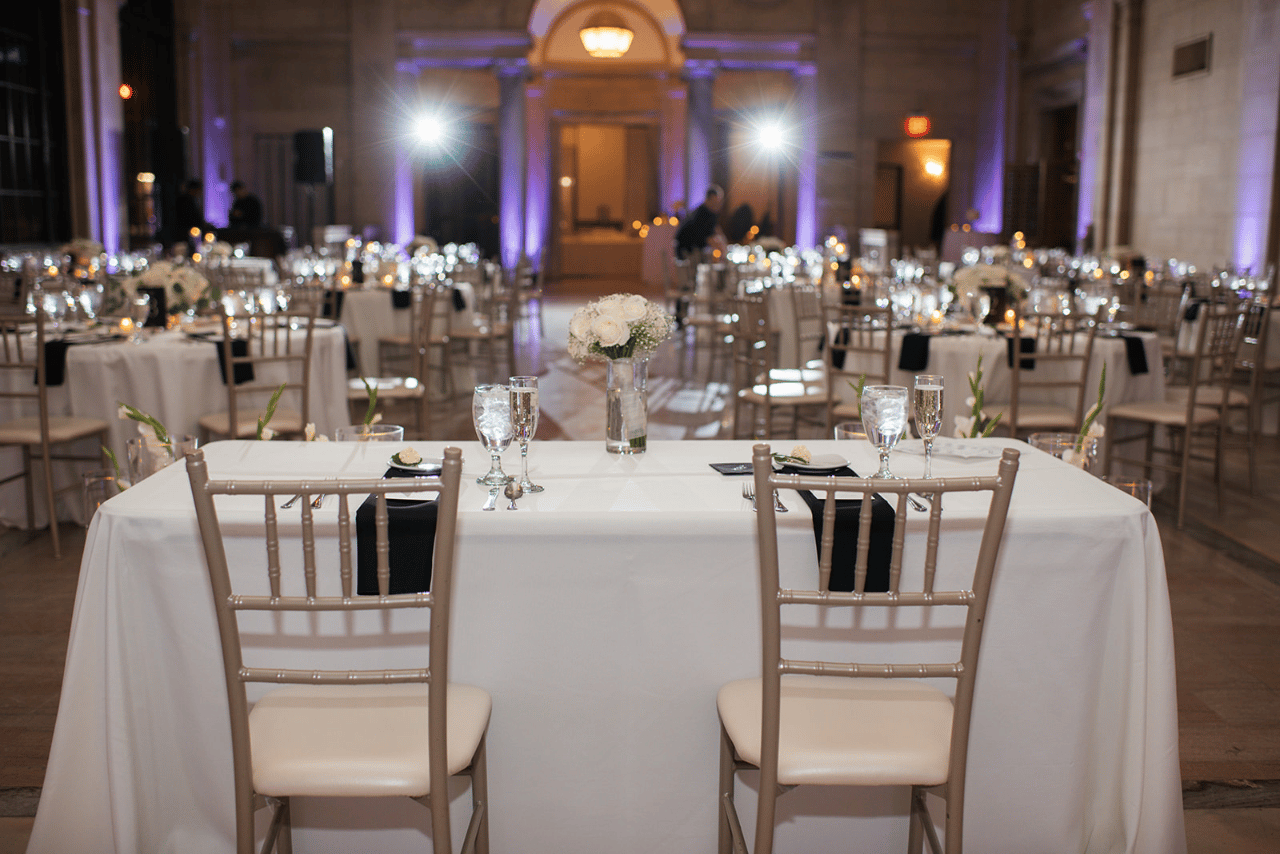A Modern Winter Wedding at The Ariel Pearl Center photo 3