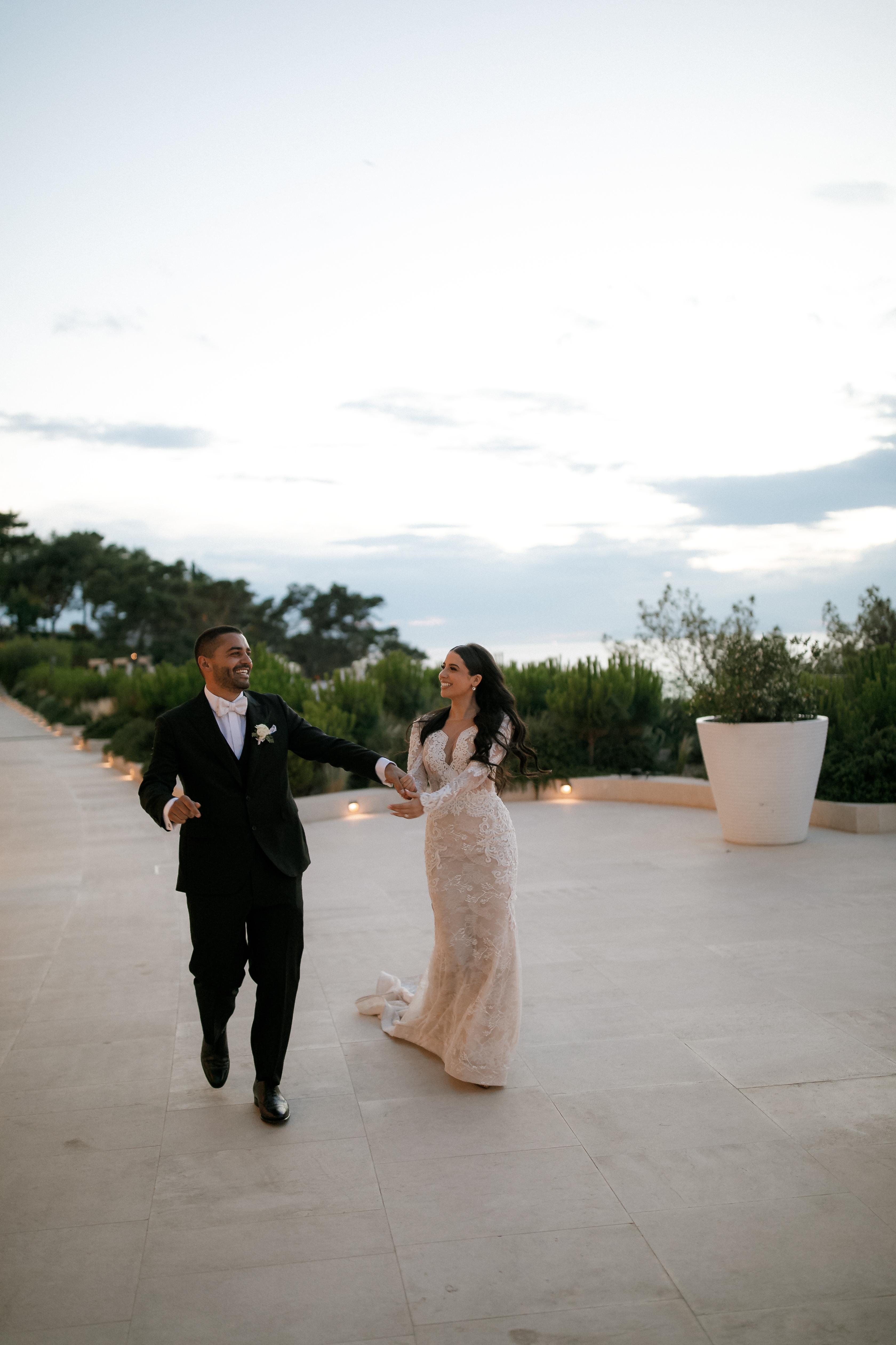 A Modern Summer Wedding at Astir Palace photo 3