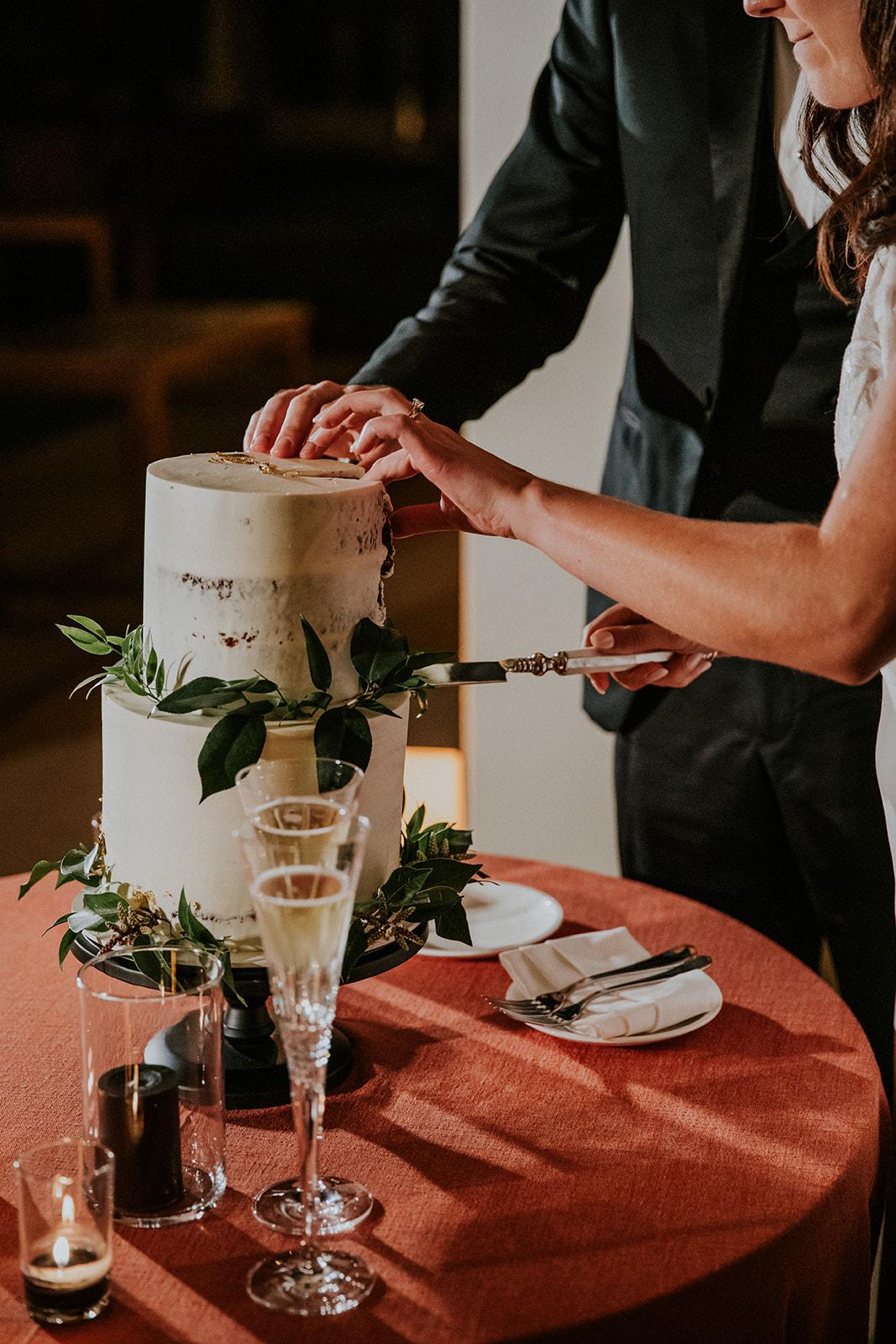 A Moody October Wedding At The Rosewood Sandhill 97