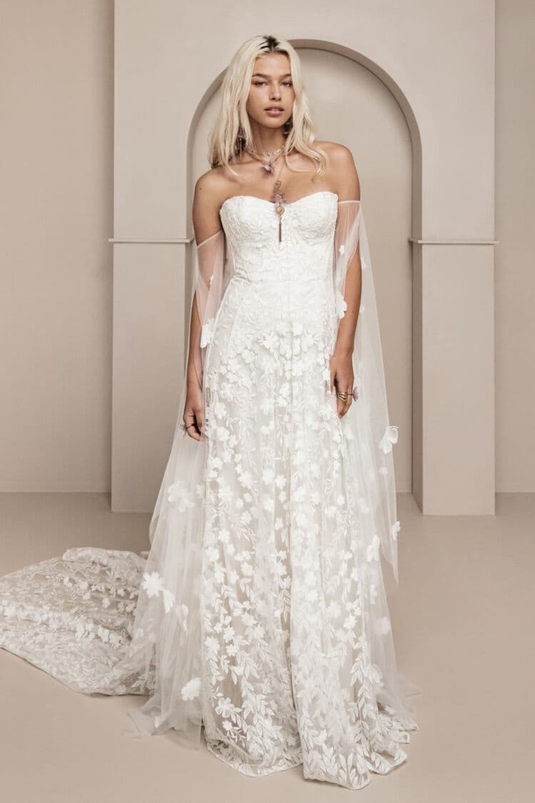 Cora Off-White