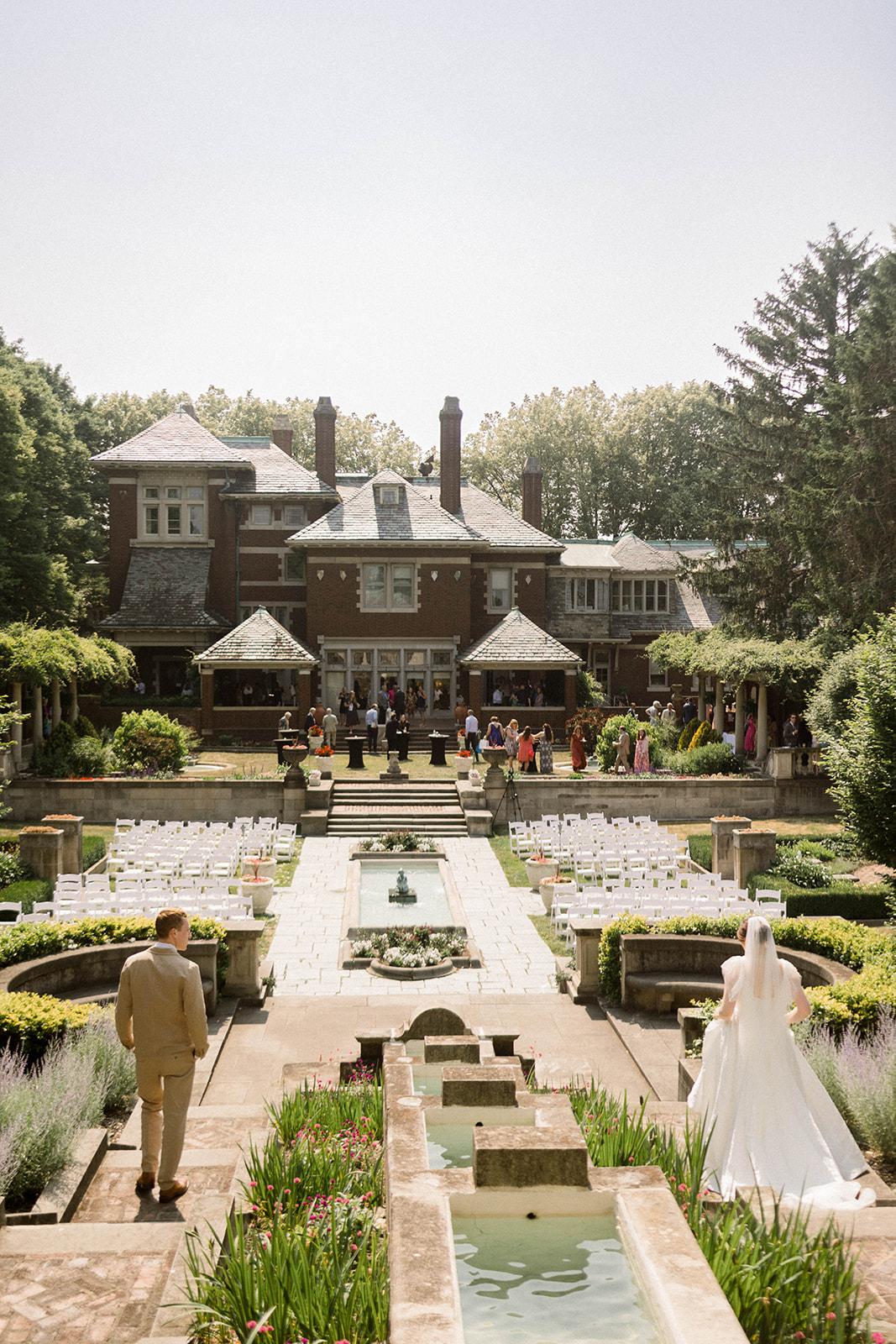 Inn at Irwin Gardens
