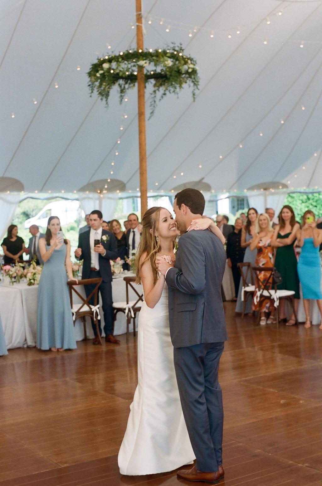 A Classic Summer Wedding at The Field Club 10