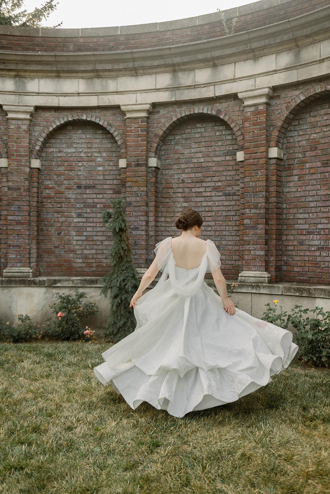 White Wisteria Bridal Boutique portfolio 3