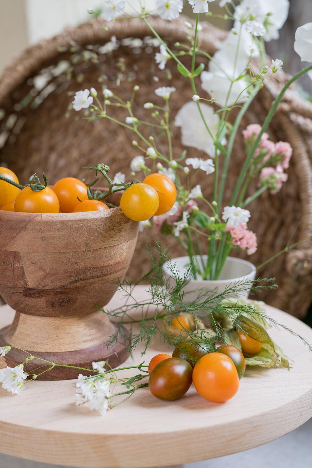 A Whimsical Summer Wedding at Ebell of Santa Ana photo 5