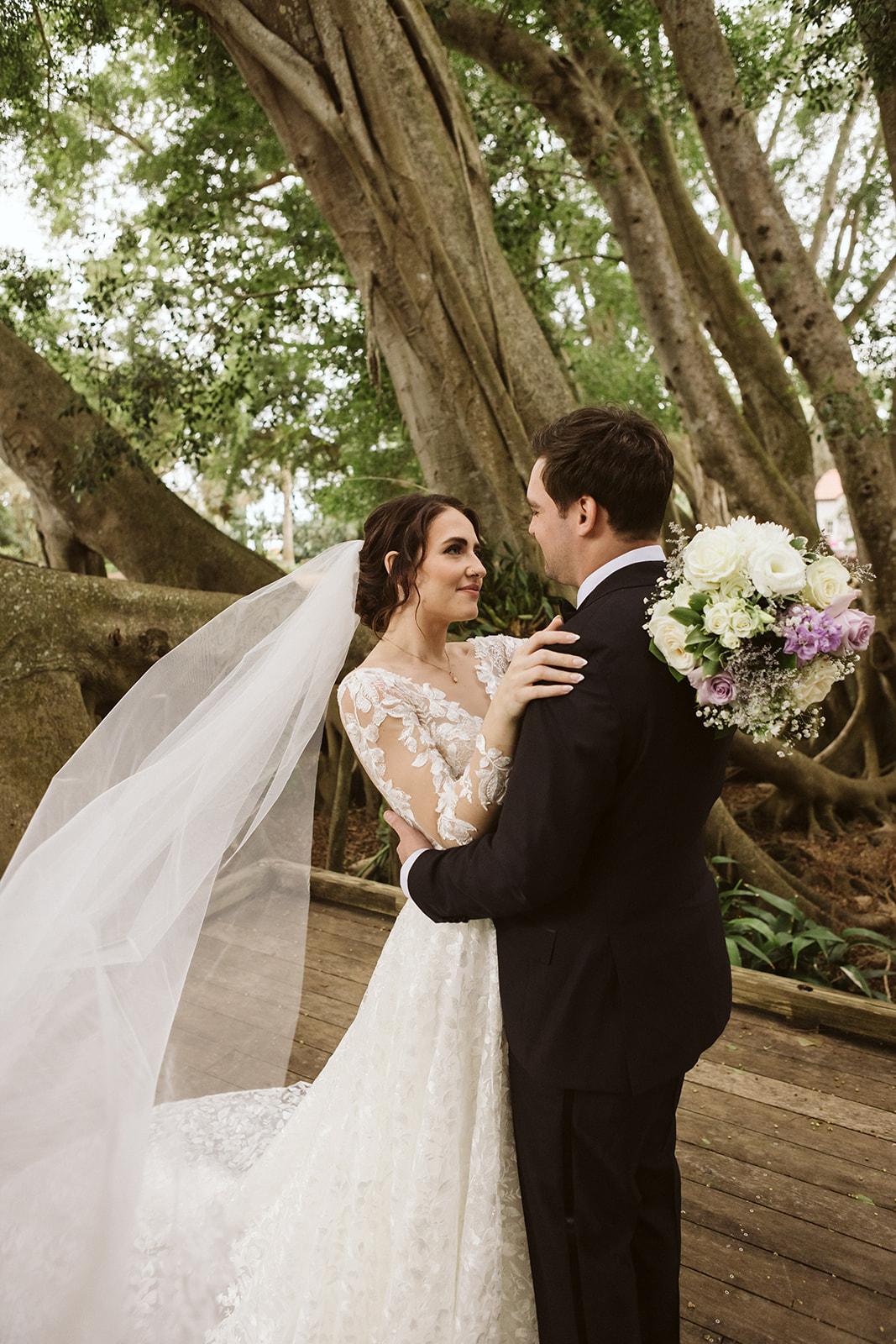 A Classic Coastal Wedding at Marie Selby Botanical Gardens 28