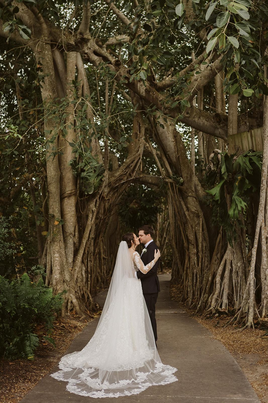 A Classic Coastal Wedding at Marie Selby Botanical Gardens 26