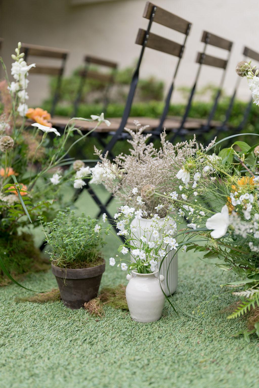 A Whimsical Summer Wedding at Ebell of Santa Ana 32