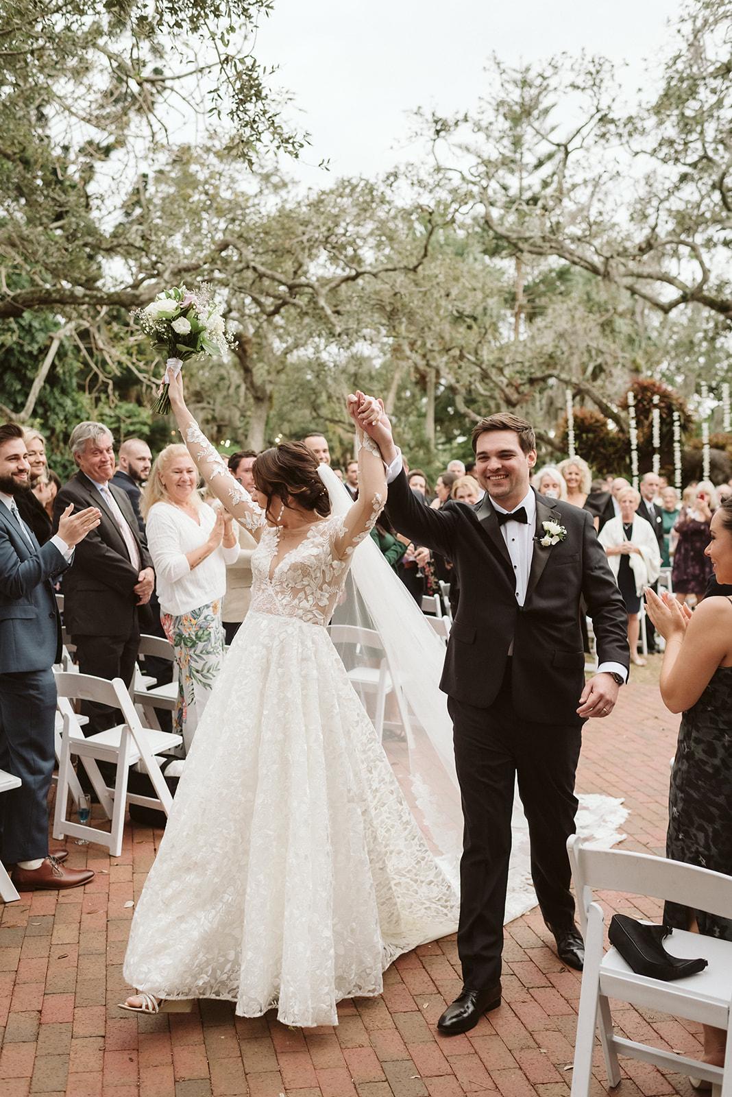 A Classic Coastal Wedding at Marie Selby Botanical Gardens 23