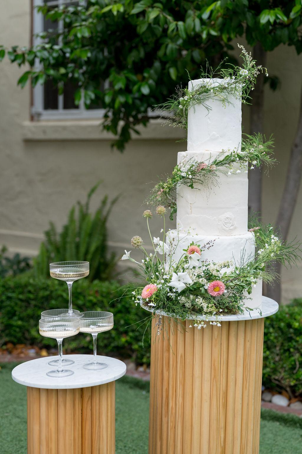 A Whimsical Summer Wedding at Ebell of Santa Ana 25