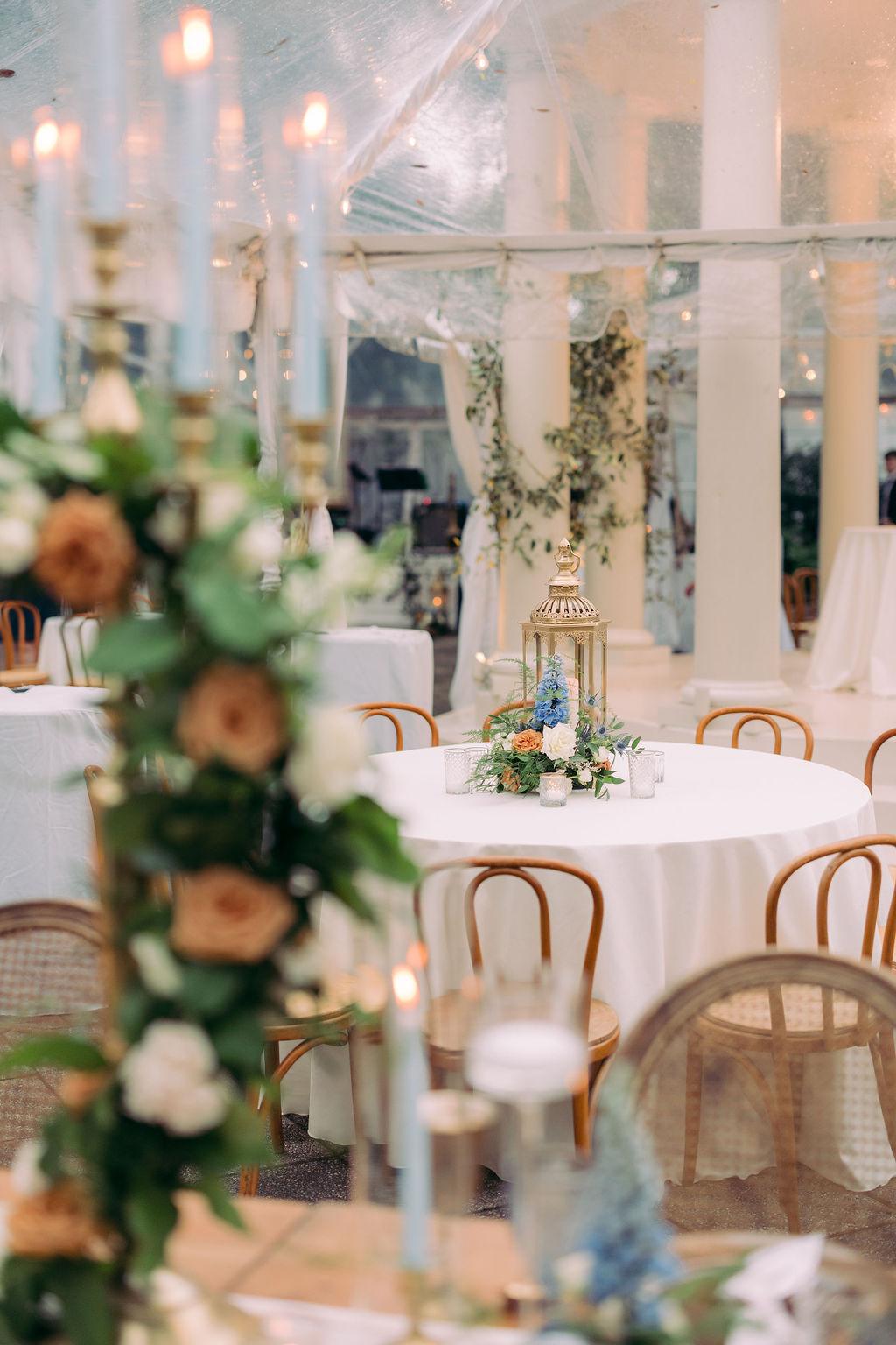 A Chic Spring Wedding at Elms Mansion 31