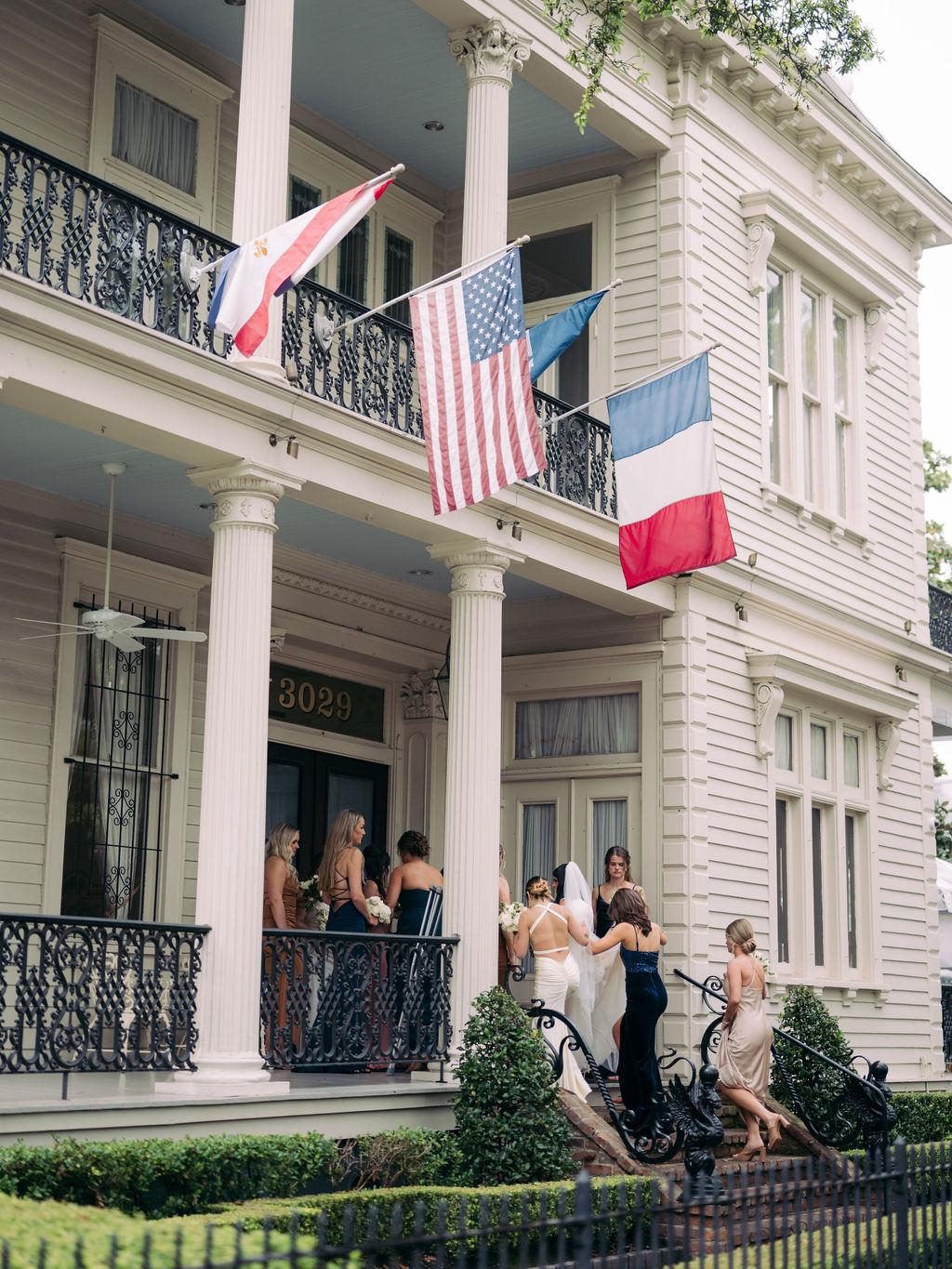 A Chic Spring Wedding at Elms Mansion 38