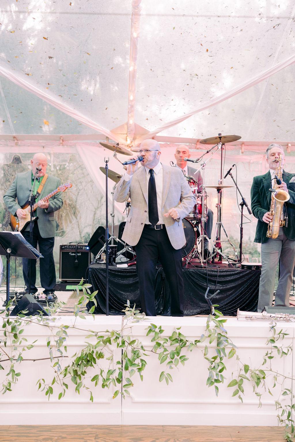 A Chic Spring Wedding at Elms Mansion 23
