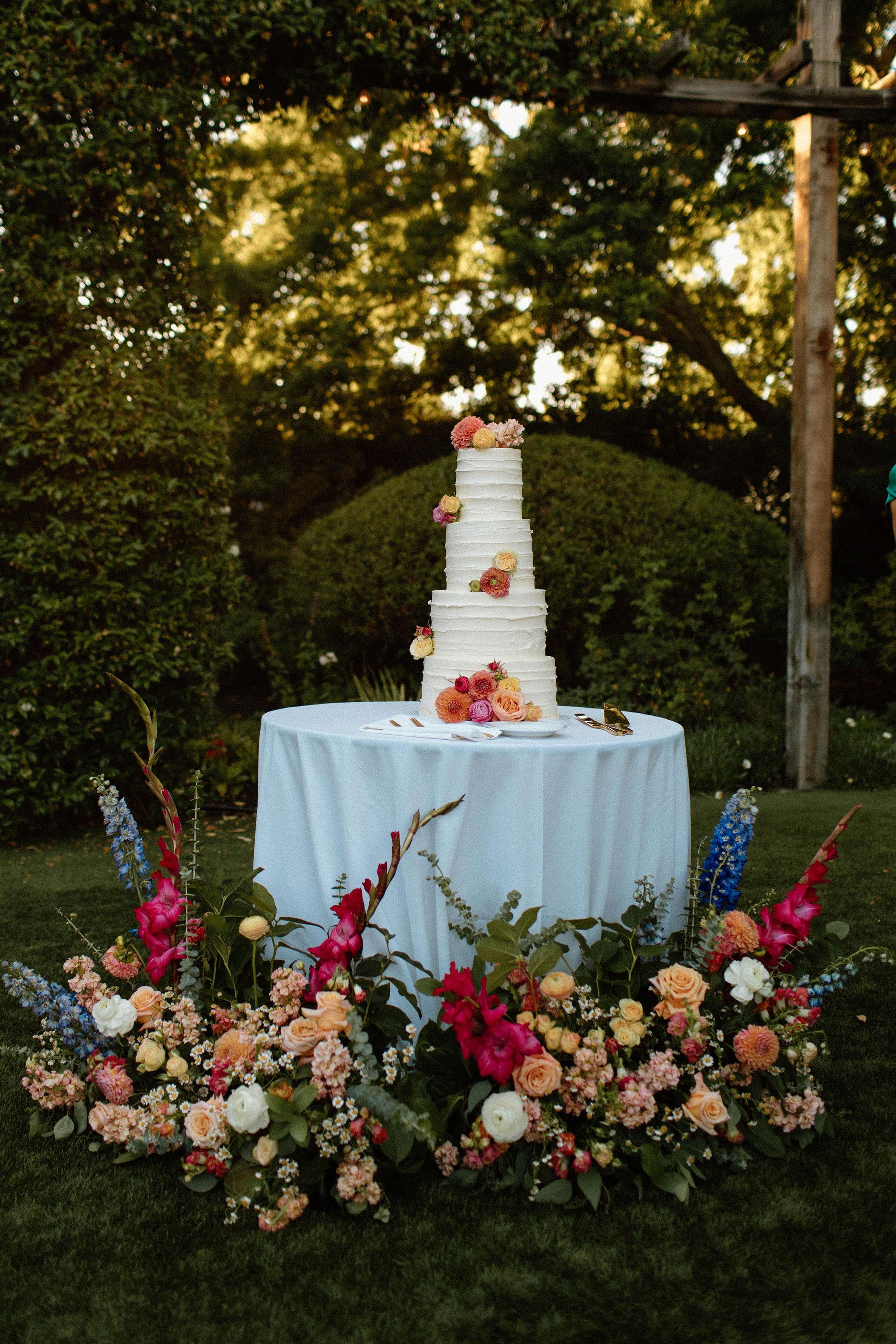 A Colorful Summer Wedding at Tre Posti 35