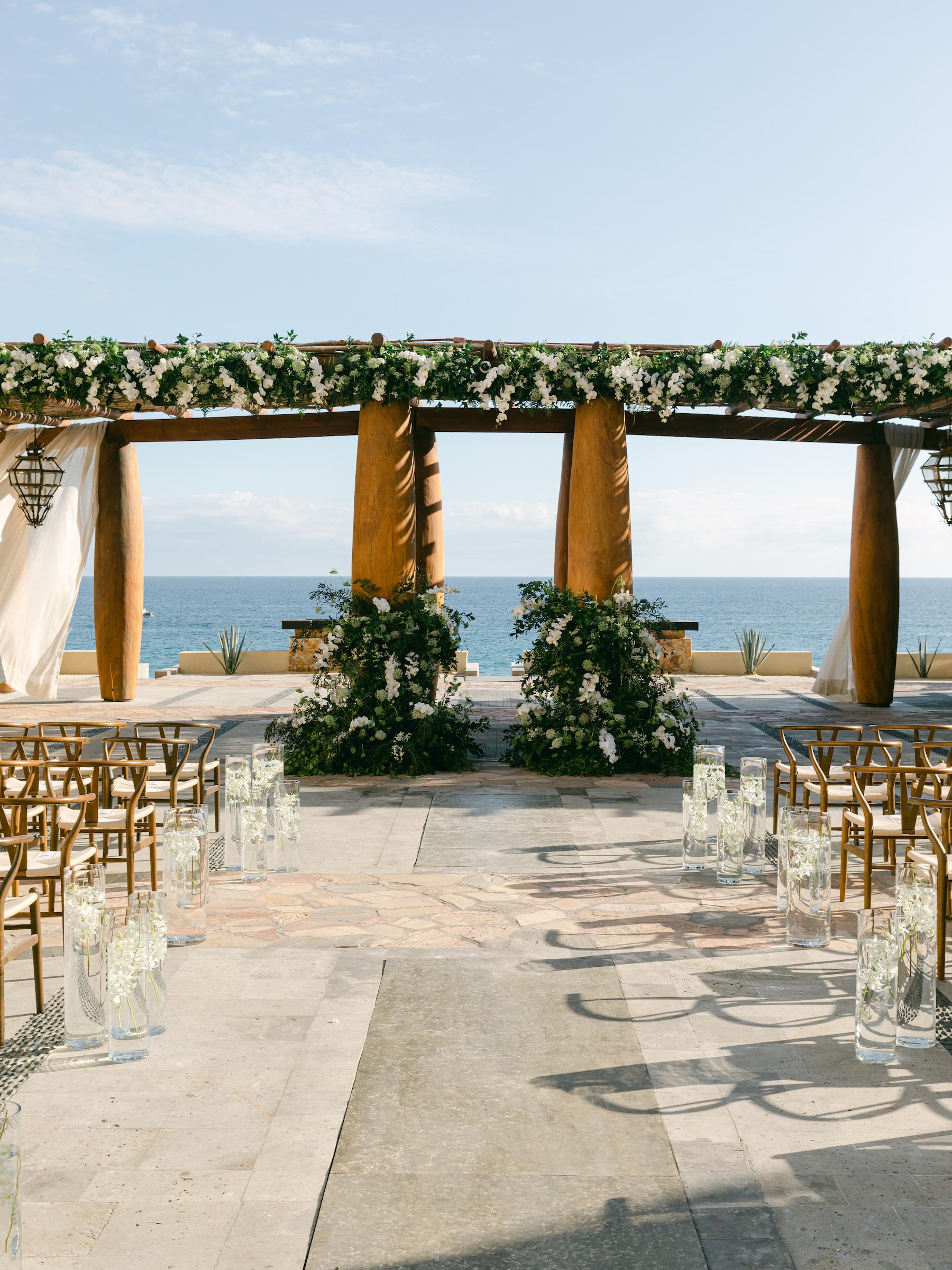 A Classic Summer Wedding at The Waldorf Astoria Los Cabos 34