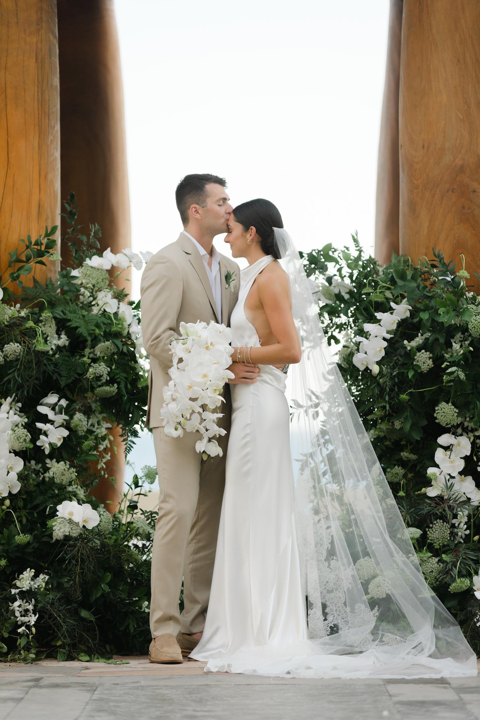 A Classic Fall Wedding at The Waldorf Astoria Los Cabos Pedregal photo 3