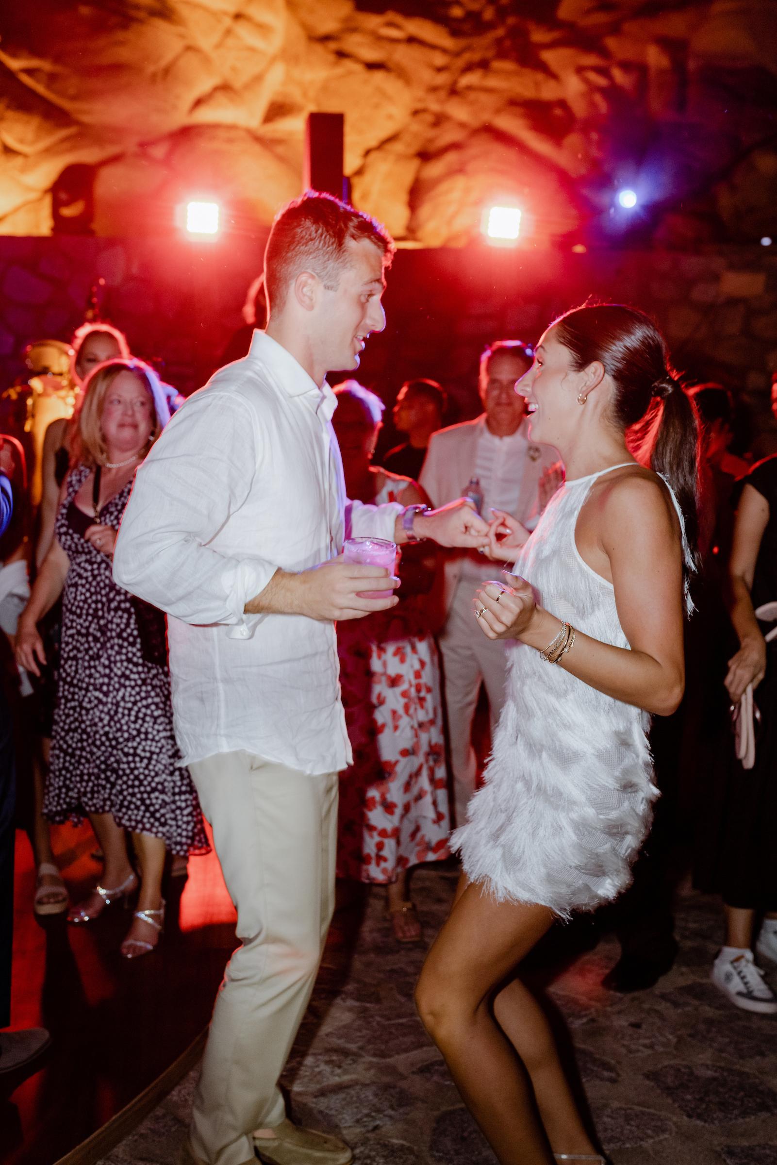 A Classic Summer Wedding at The Waldorf Astoria Los Cabos 39