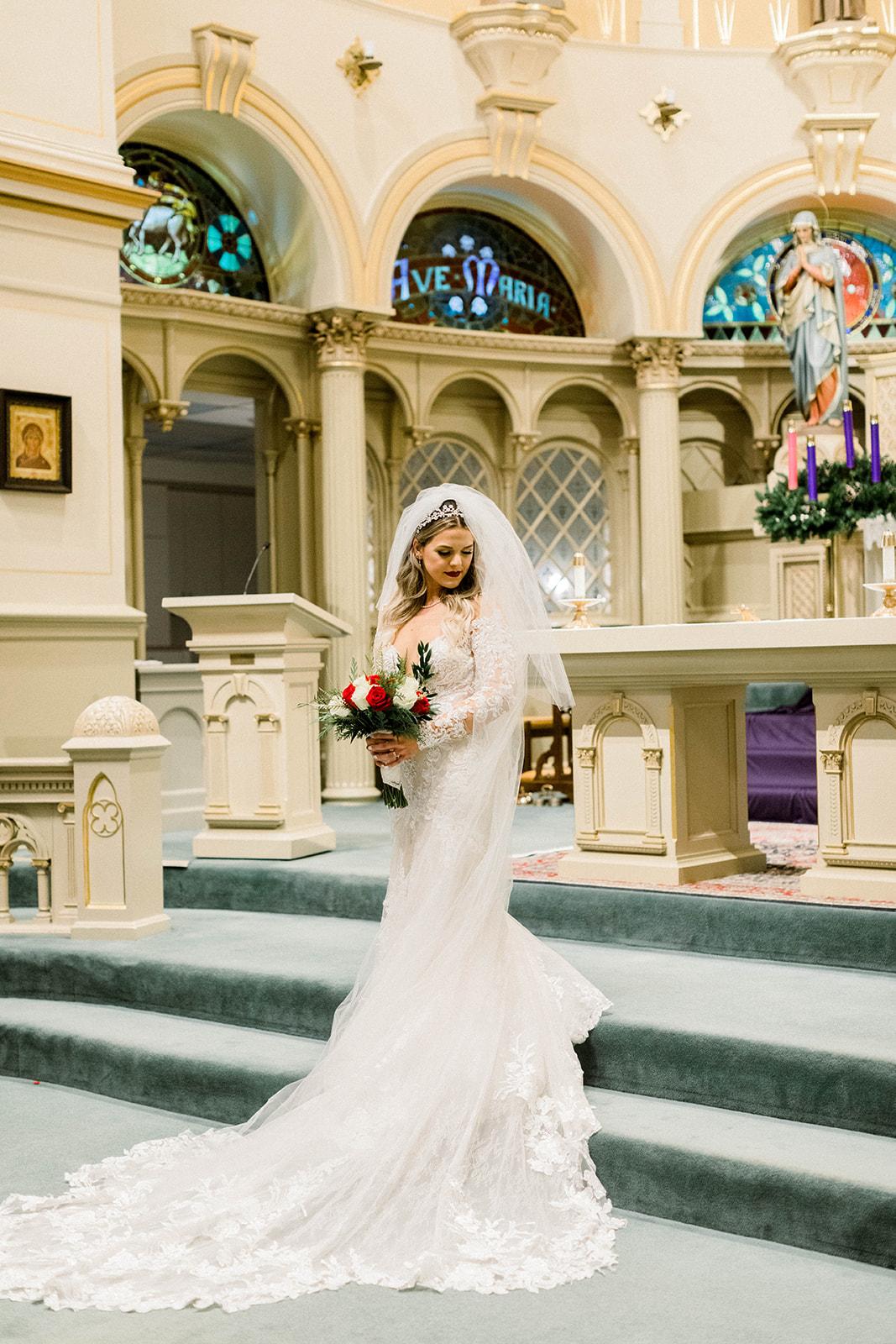 A Classic Christmas Wedding at The Grain 7