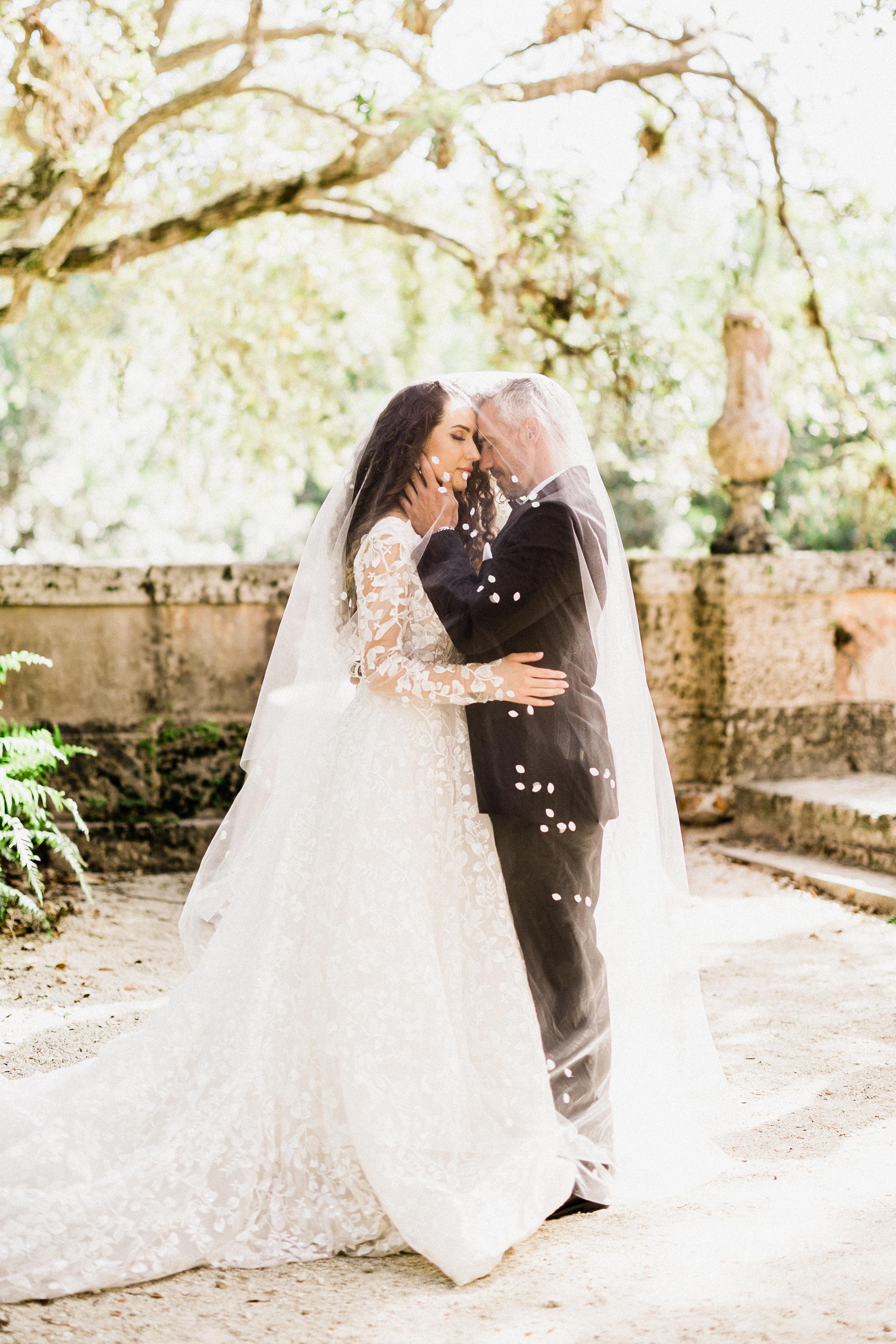A Historic Winter Wedding at Vizcaya Museum & Gardens 26