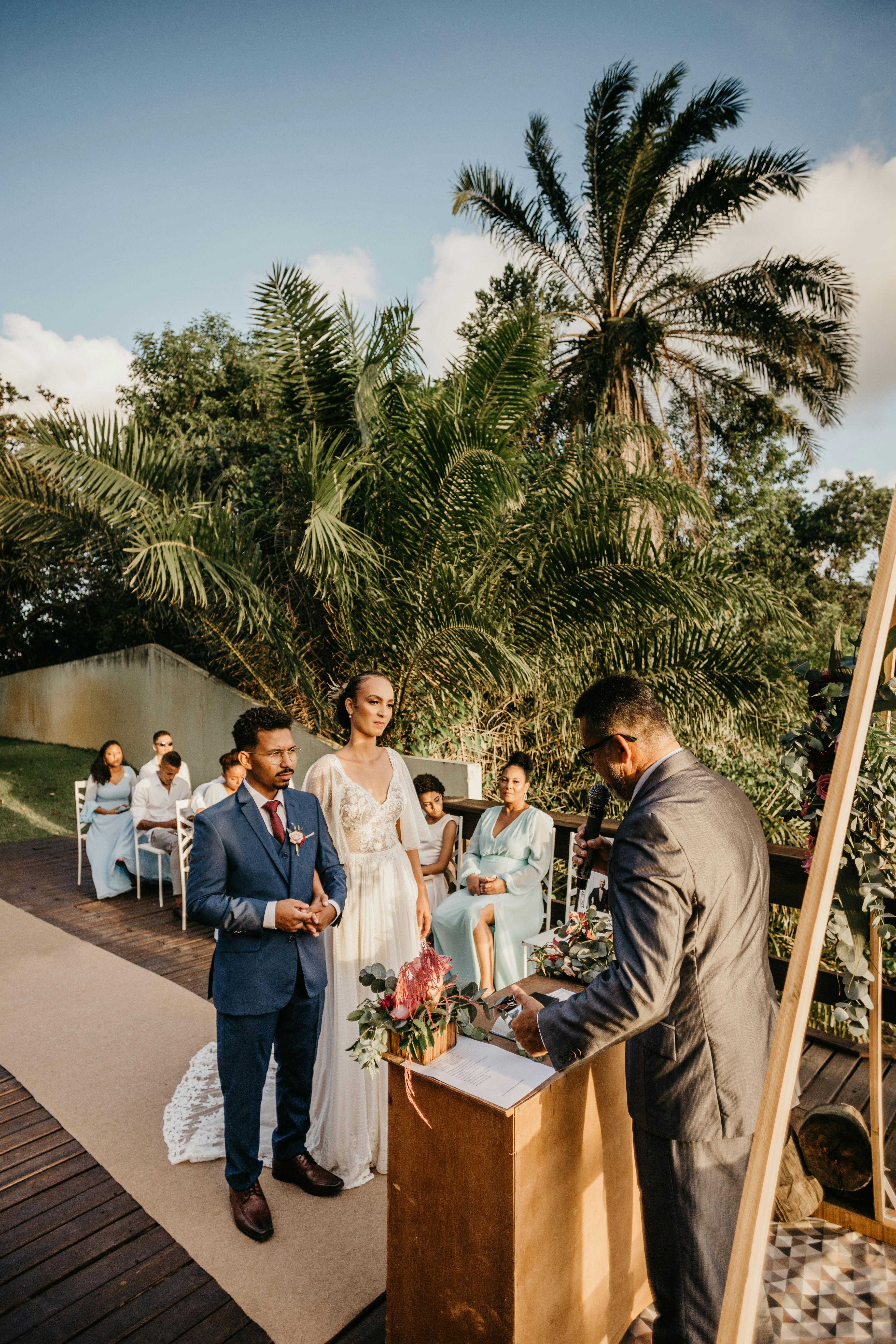 Officiating a Friend's Wedding: A Guide to a Memorable Ceremony