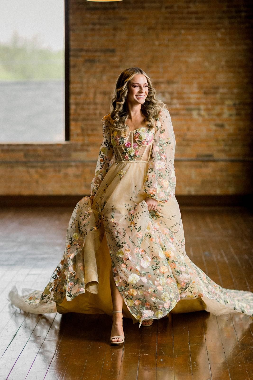 A Rustic Spring Wedding at Factory 12 25