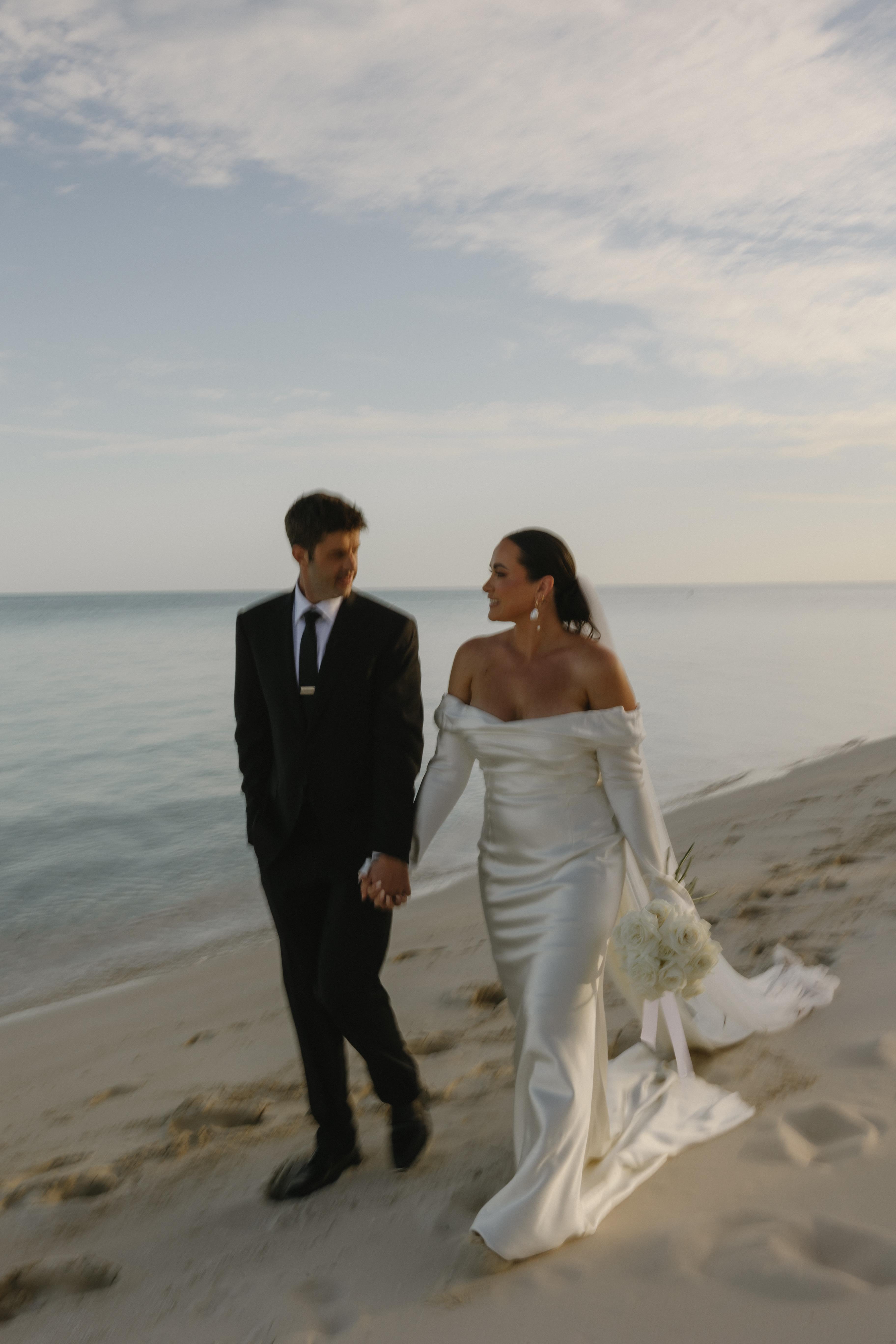 Allysa Larson's Modern Winter Wedding at Triton Luxury Villa photo 5