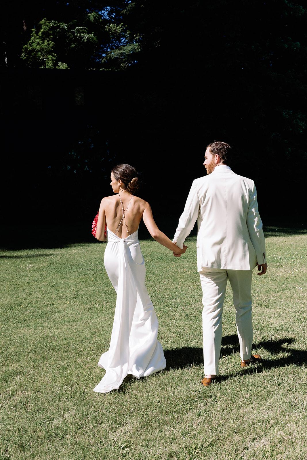 A Classic Outdoor Summer Wedding at Dawn Ranch 20