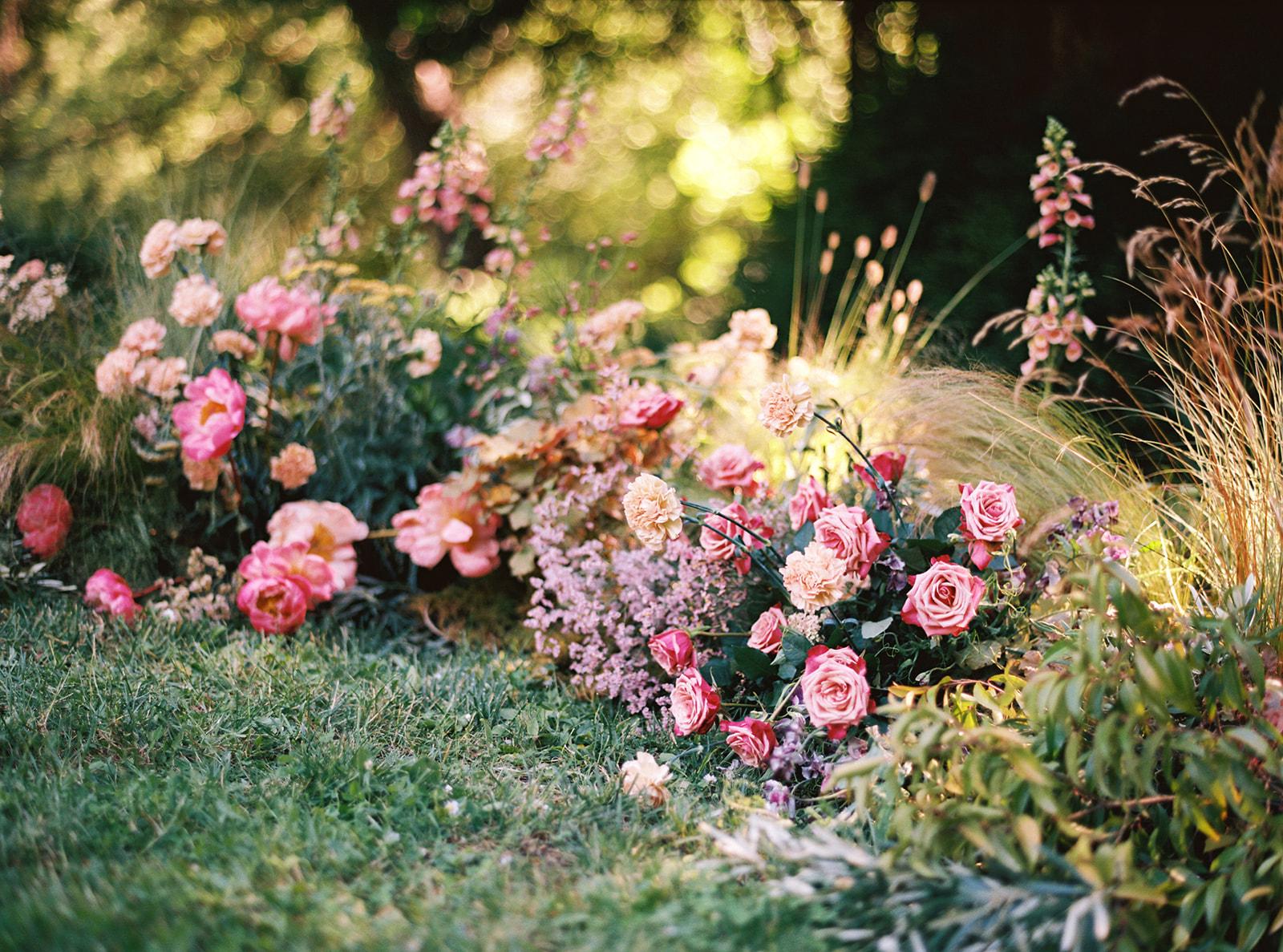 A Classic Outdoor Summer Wedding at Dawn Ranch 28