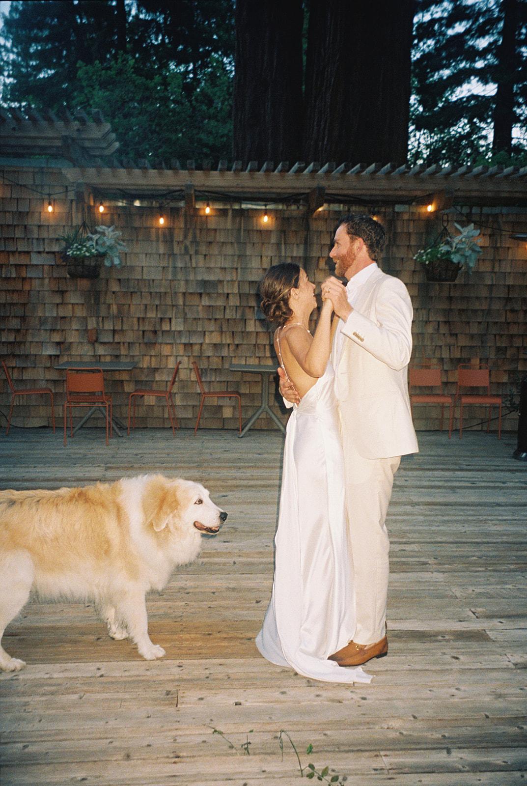 A Classic Outdoor Summer Wedding at Dawn Ranch 34