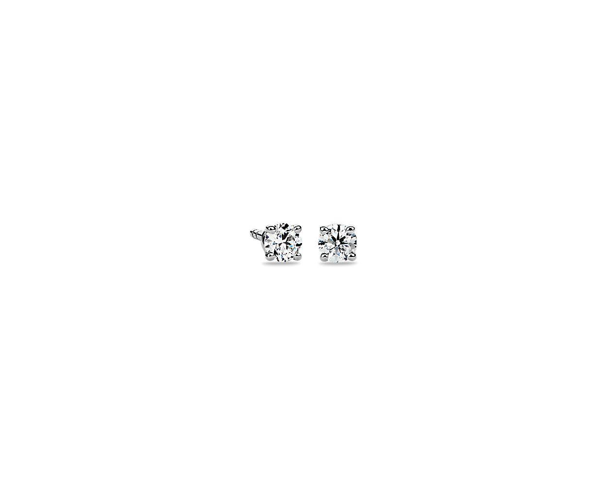 Diamond Stud Earrings In 14k White Gold (1/4 ct. tw.)