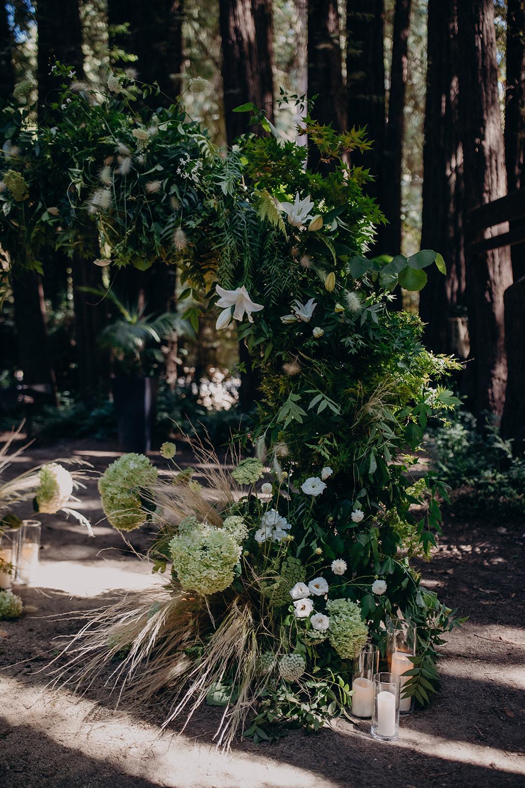 This Couple Wed in the Middle of the Forest! 44