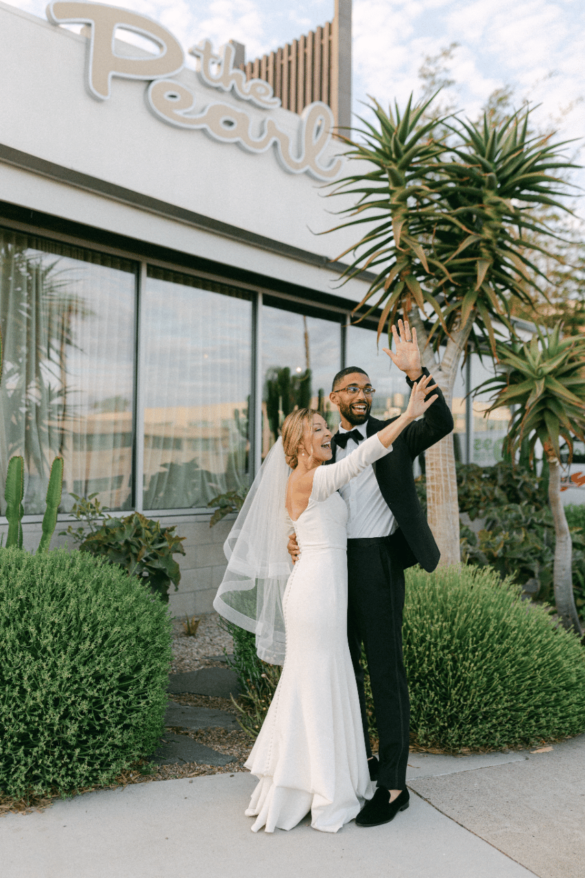 A Non-Traditional Fall Wedding at The Pearl
