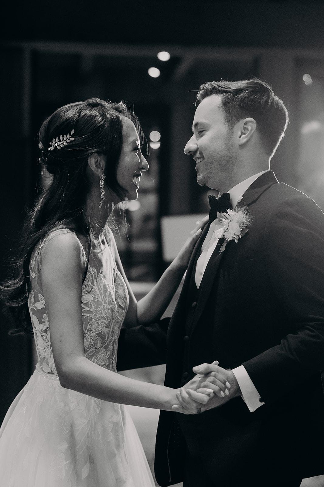 This Couple Wed in the Middle of the Forest! 20