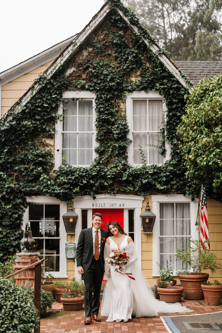 A Romantic Fall Wedding at The Heritage House Resort & Spa
