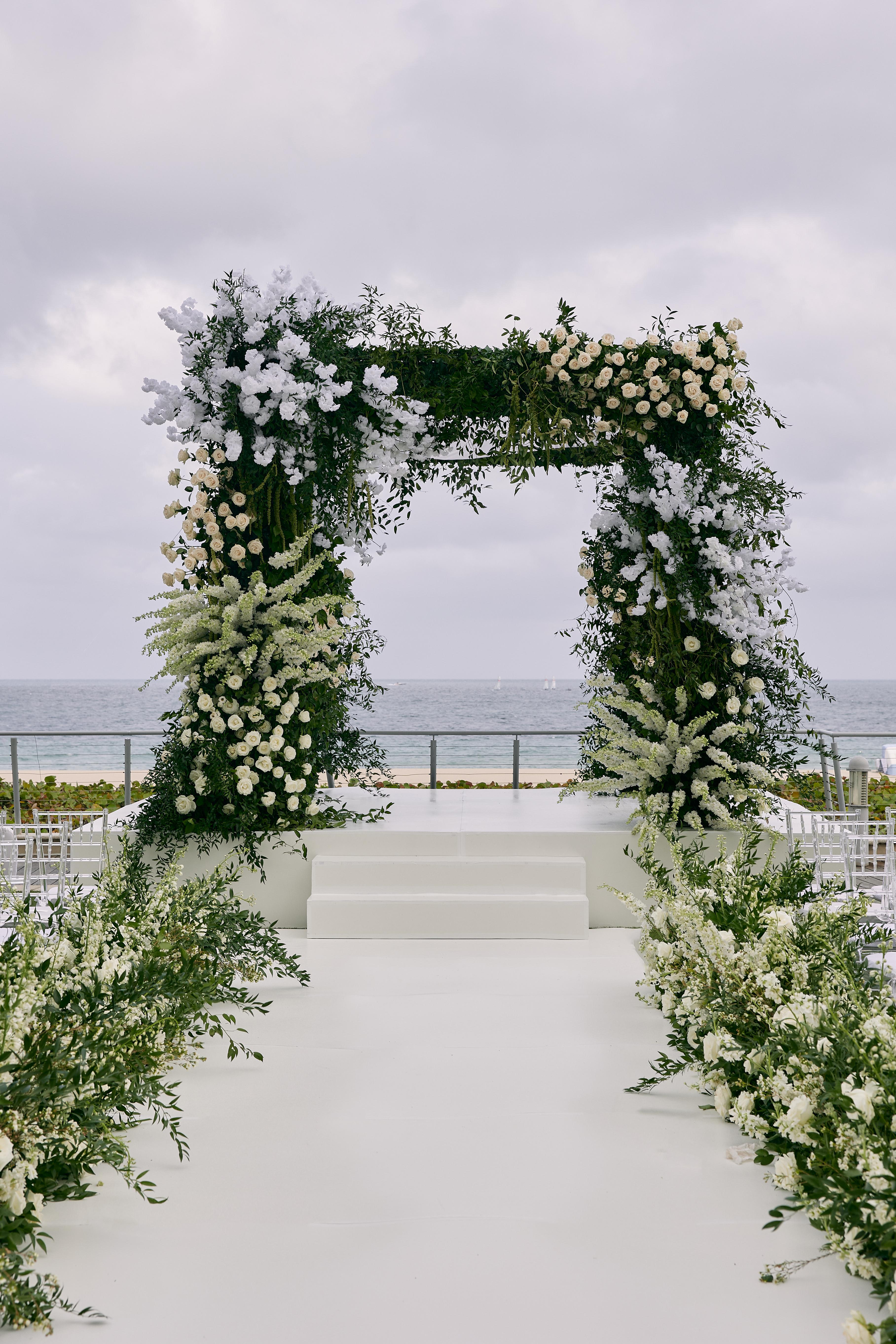A Modern Winter Wedding at the Marriott Harbor Beach Resort 20