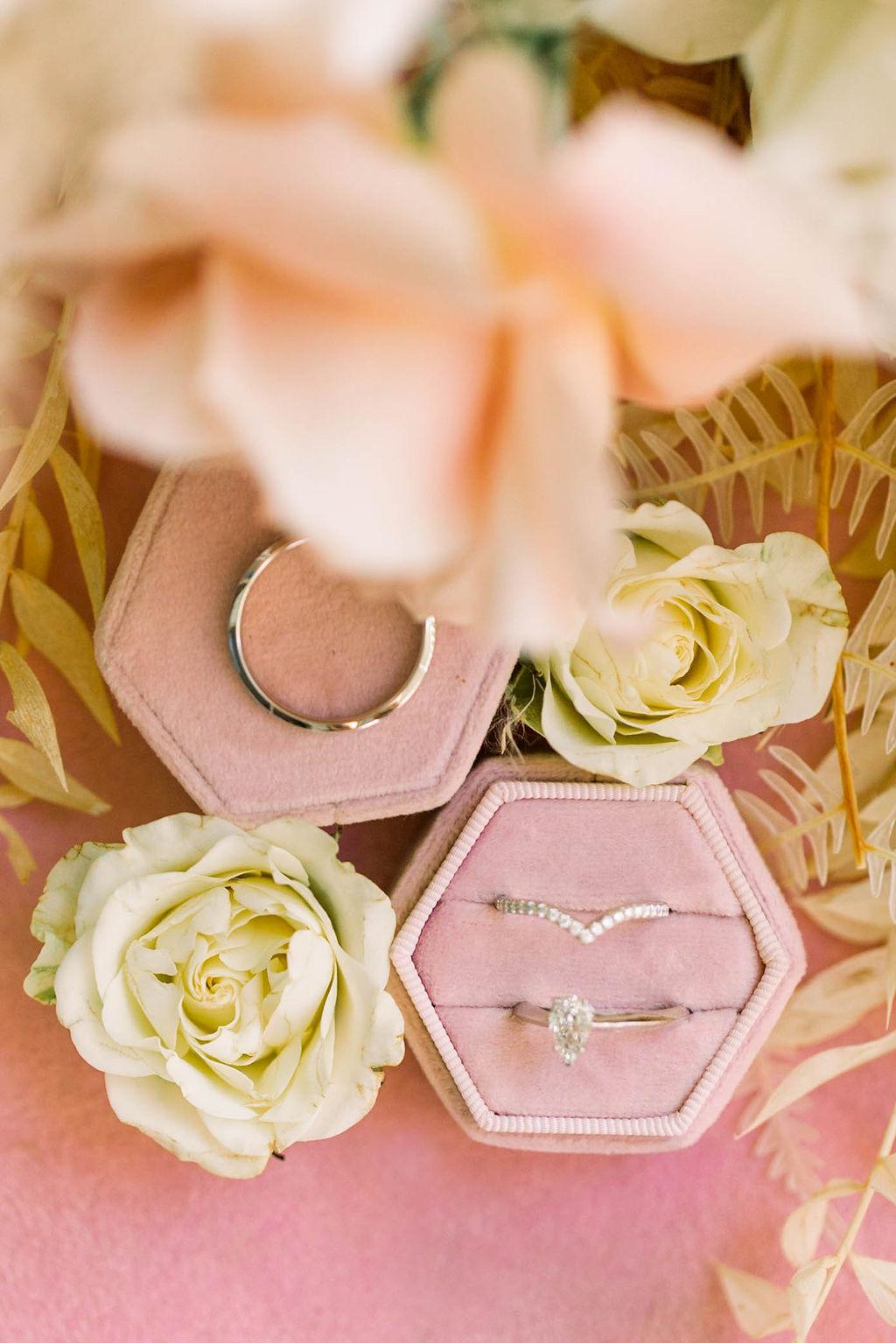 A Colorful Spring Wedding in Palm Springs 20
