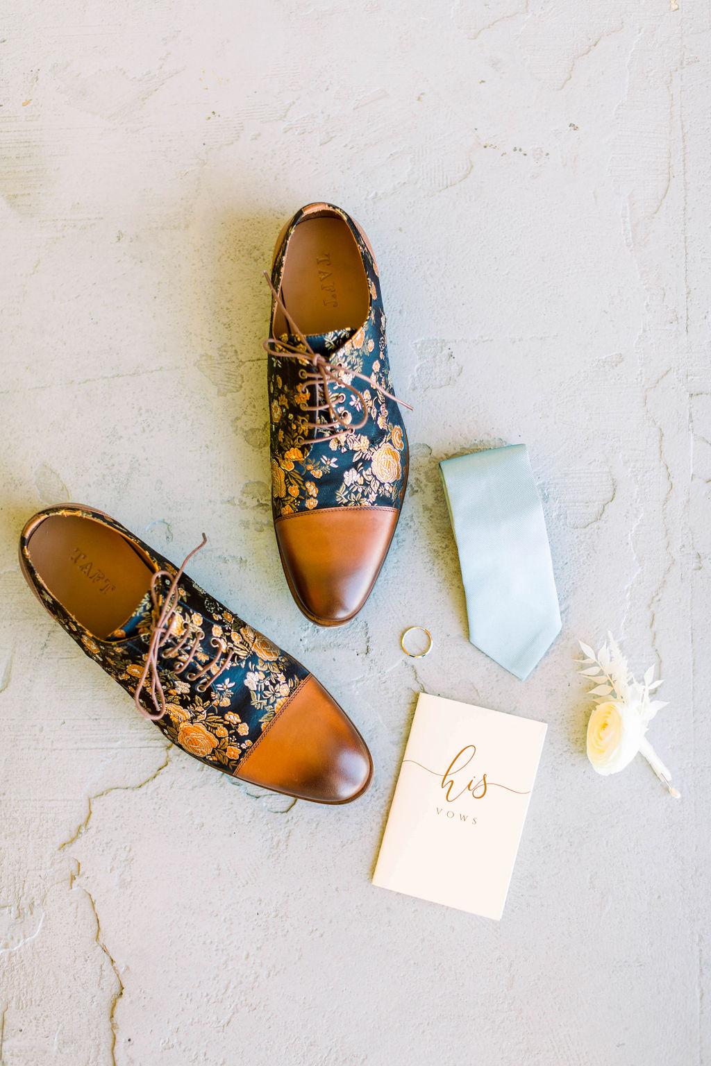 A Colorful Spring Wedding in Palm Springs 3