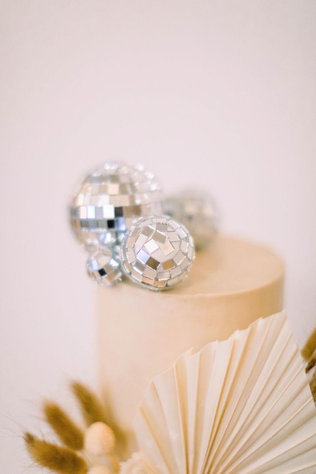 A Colorful Spring Wedding in Palm Springs 101
